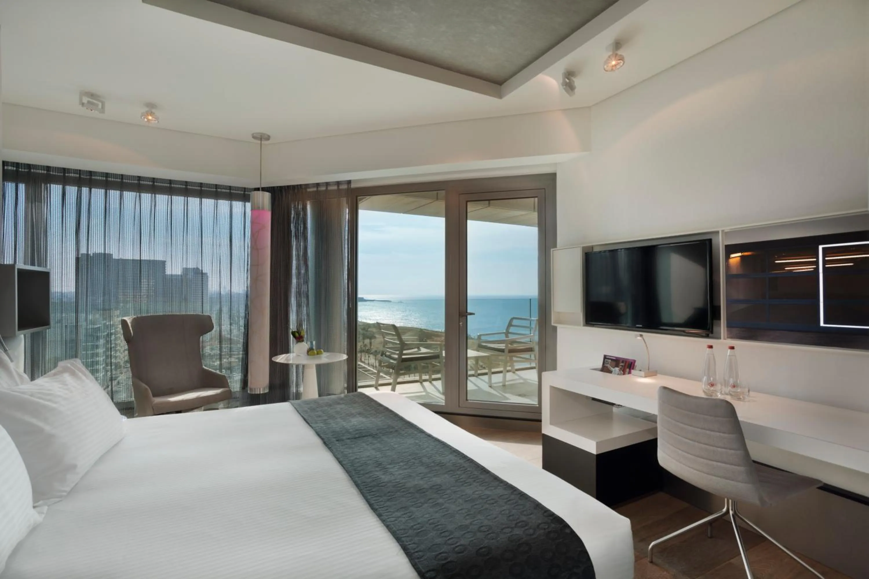 Photo of the whole room, Bed in Royal Beach Hotel Tel Aviv by Isrotel Exclusive