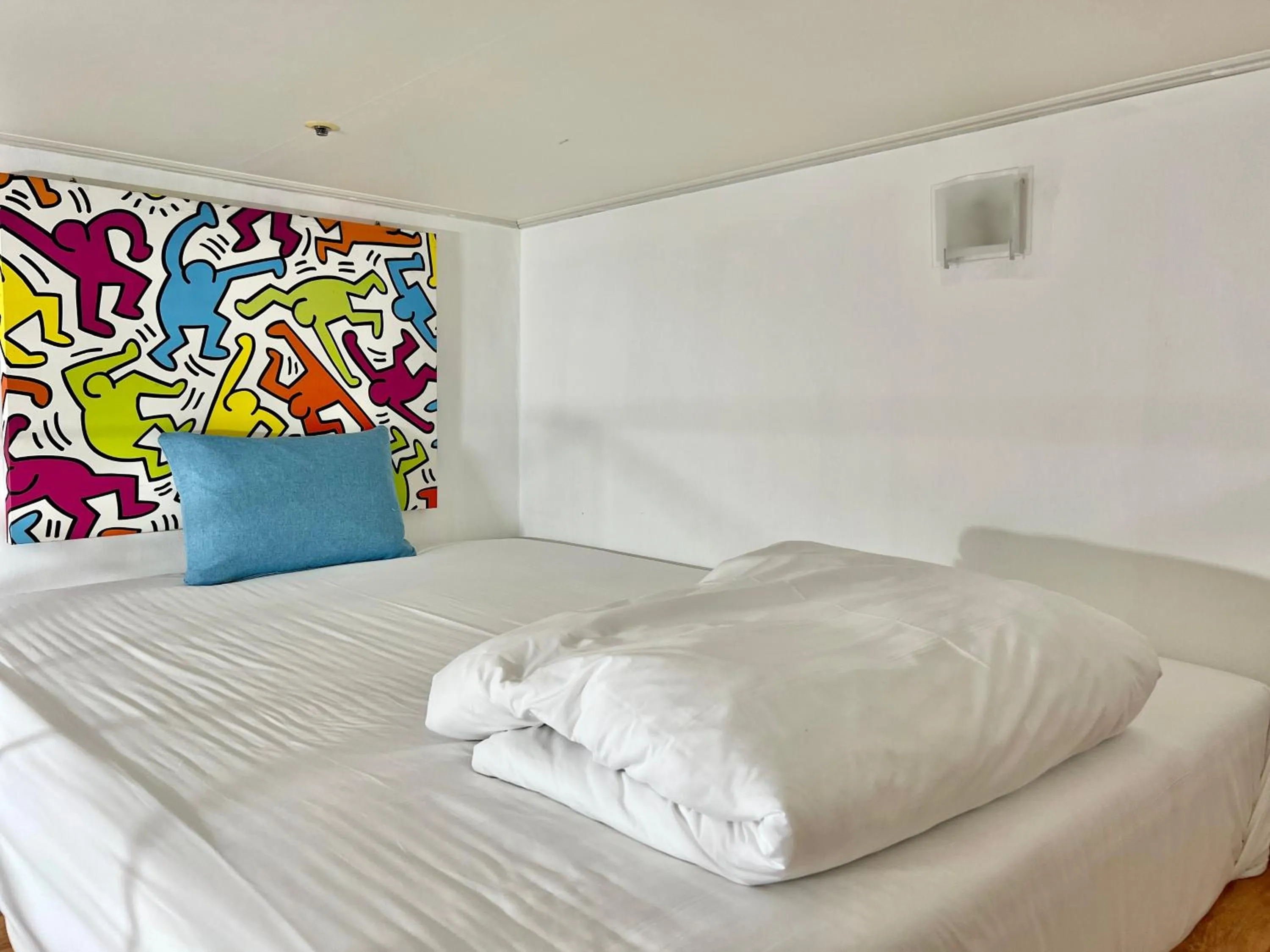 Bed in Myeongdong Merlin Hotel