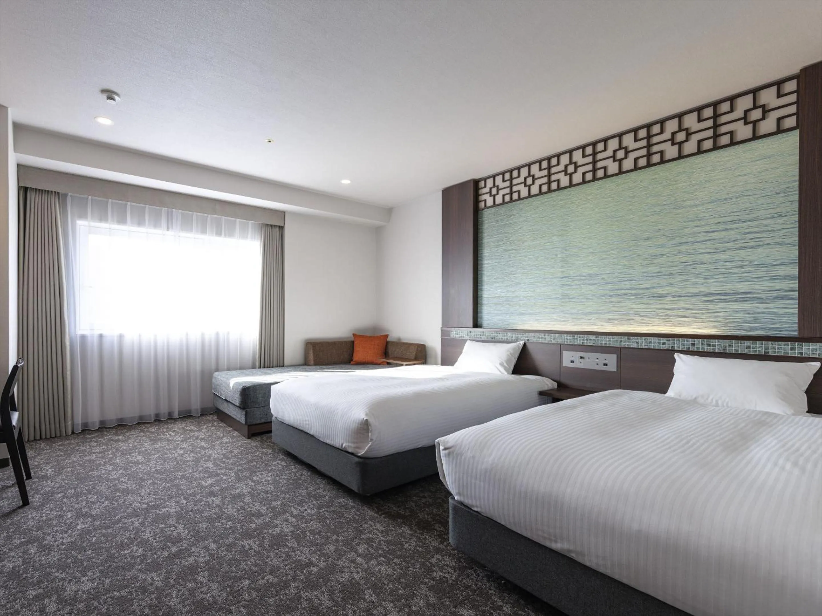 Photo of the whole room, Bed in JR Kyushu Hotel Nagasaki