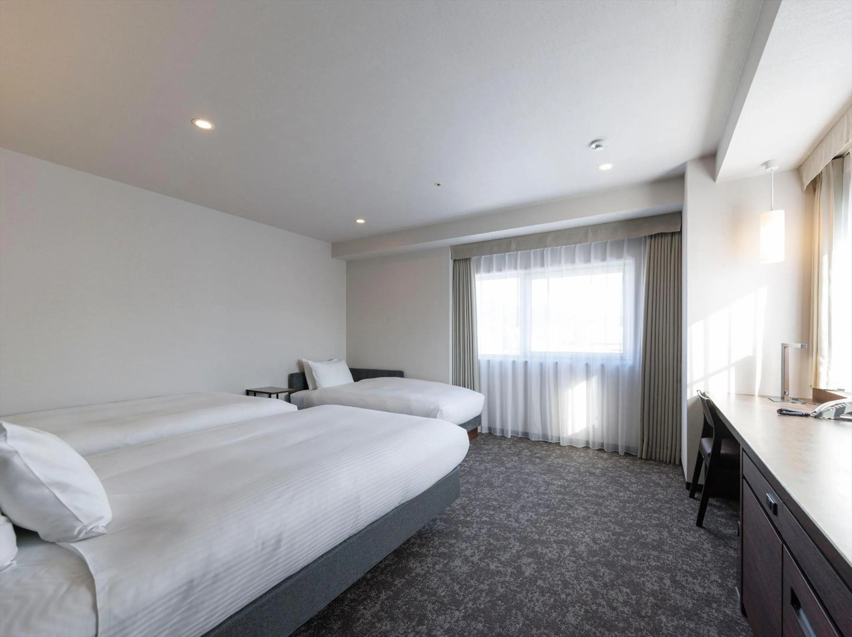 Photo of the whole room, Bed in JR Kyushu Hotel Nagasaki