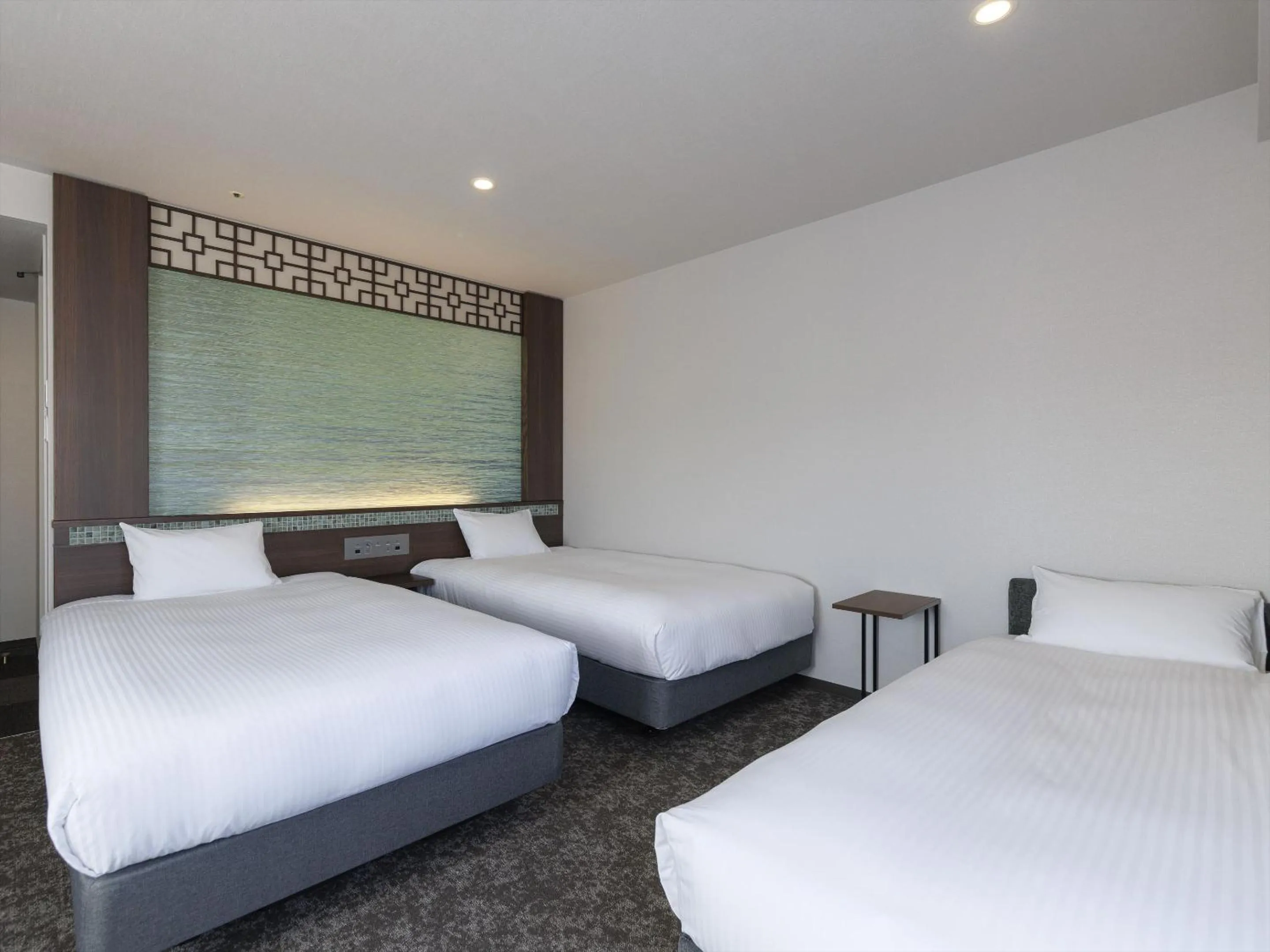 Photo of the whole room, Bed in JR Kyushu Hotel Nagasaki