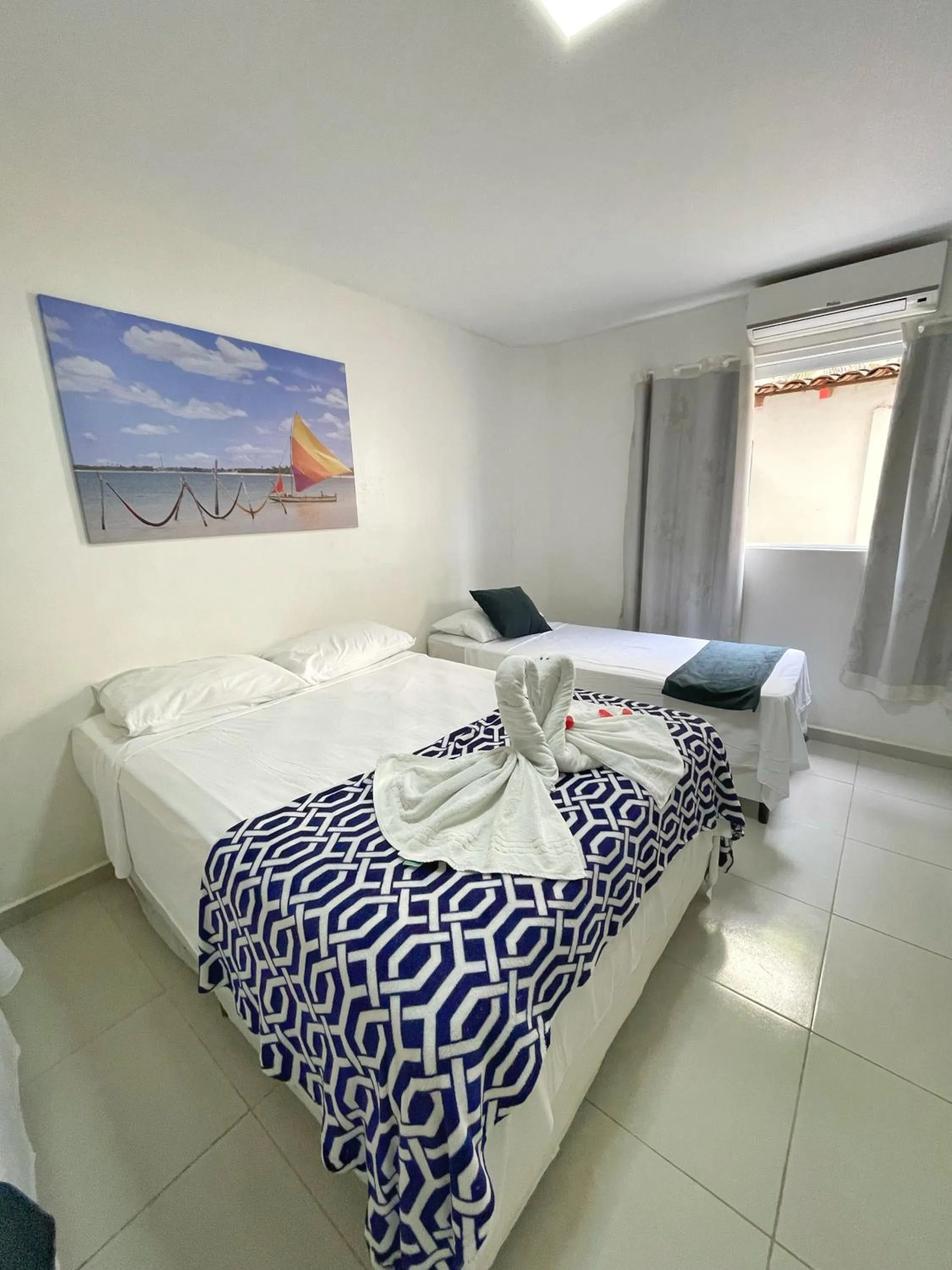 Bed in Pousada Sereia do Porto