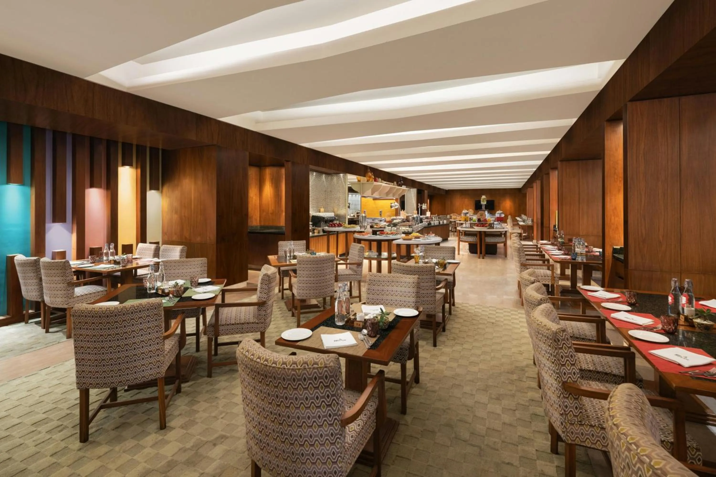 Restaurant/places to eat in ITC Sonar, a Luxury Collection Hotel, Kolkata