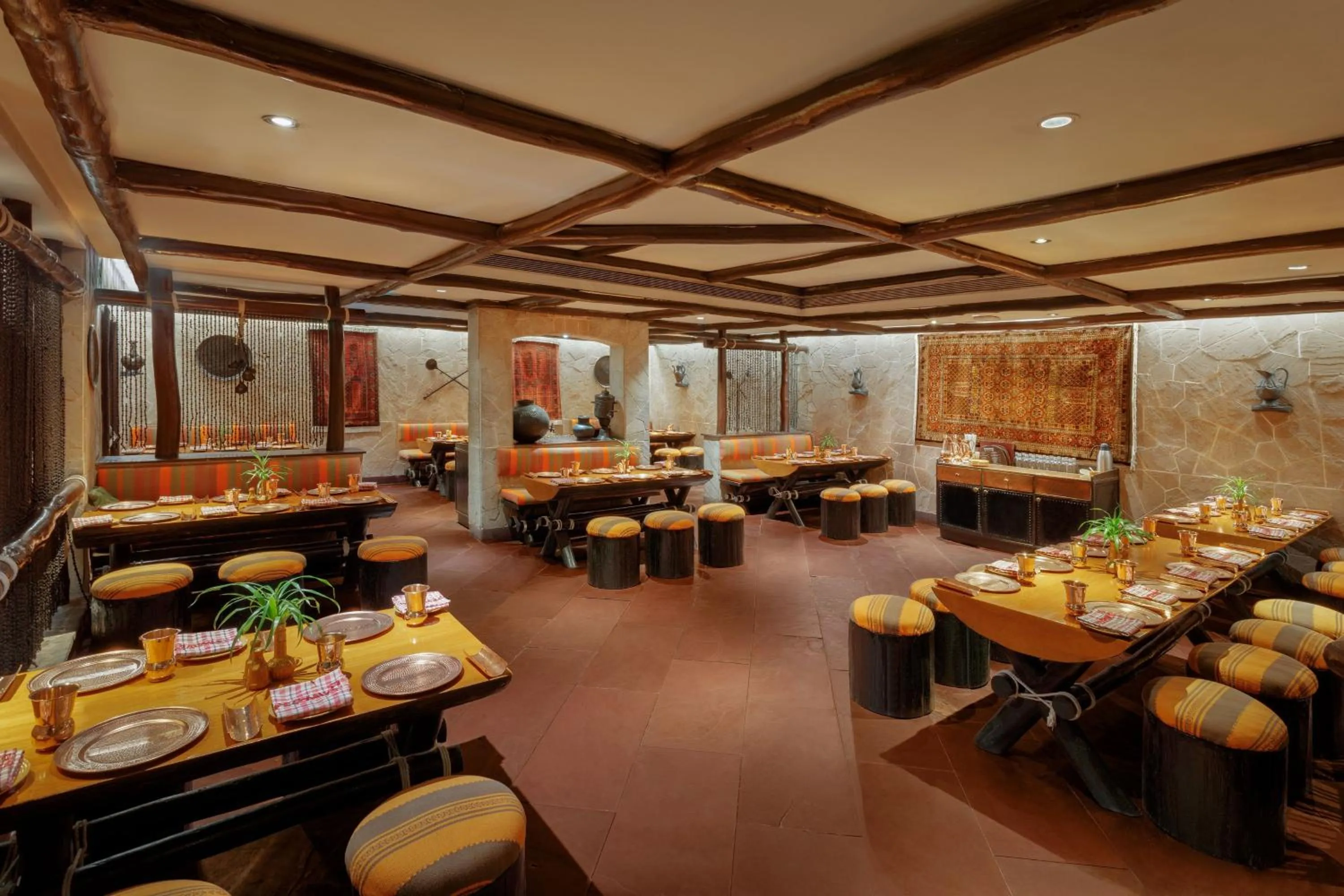 Restaurant/places to eat in ITC Sonar, a Luxury Collection Hotel, Kolkata