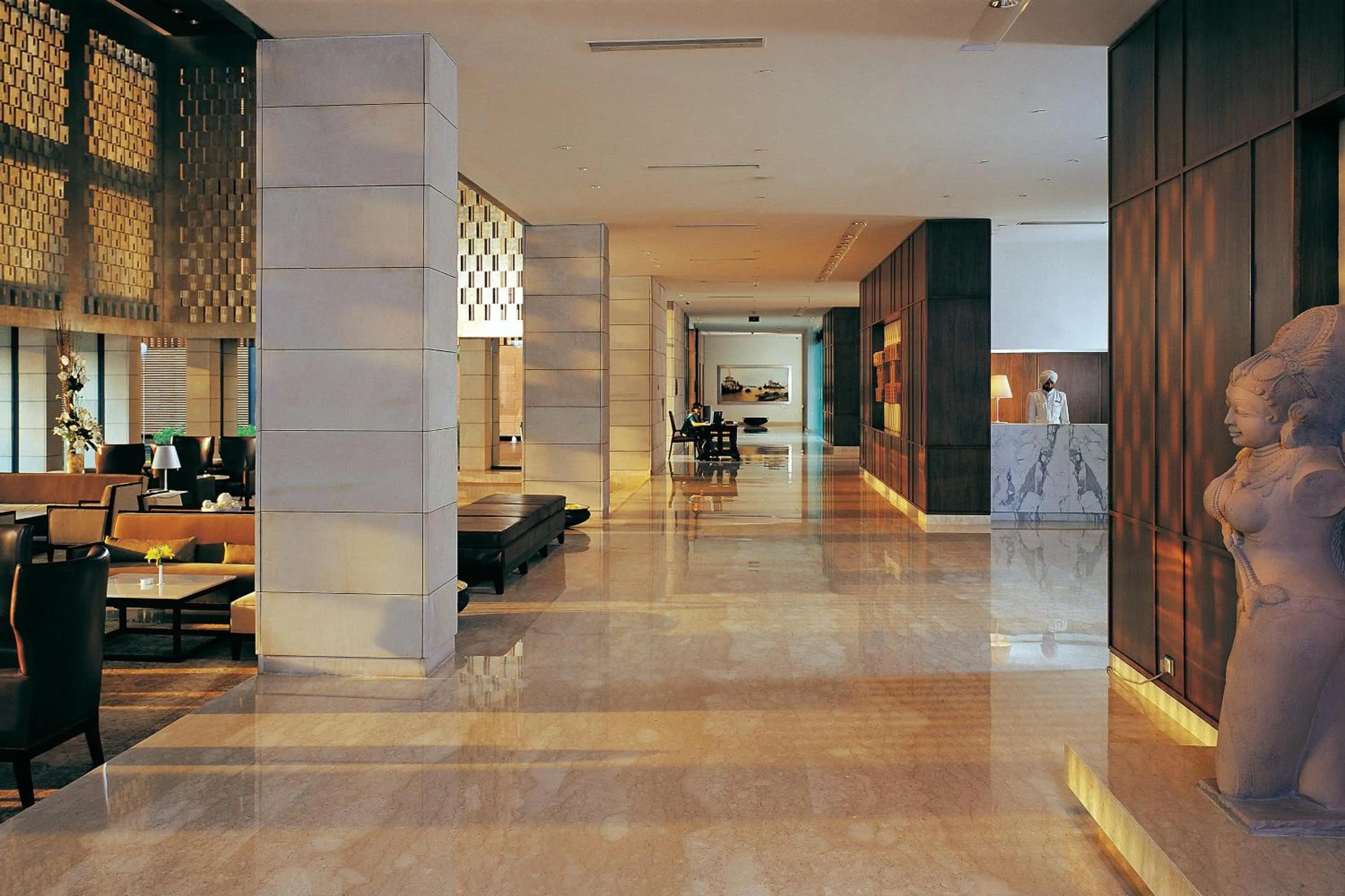 Lobby or reception in ITC Sonar, a Luxury Collection Hotel, Kolkata