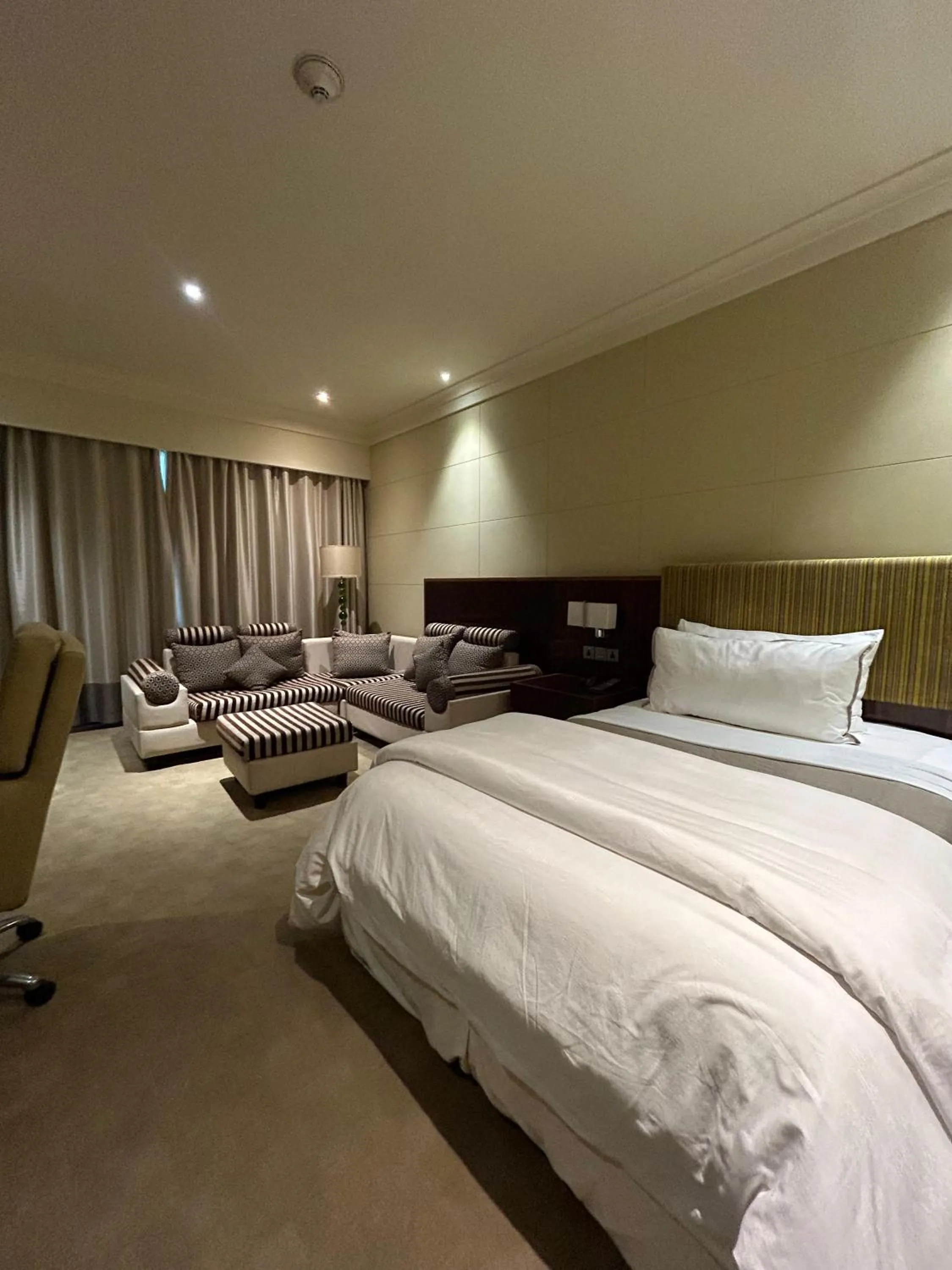 Bed in The Westin Pune Koregaon Park