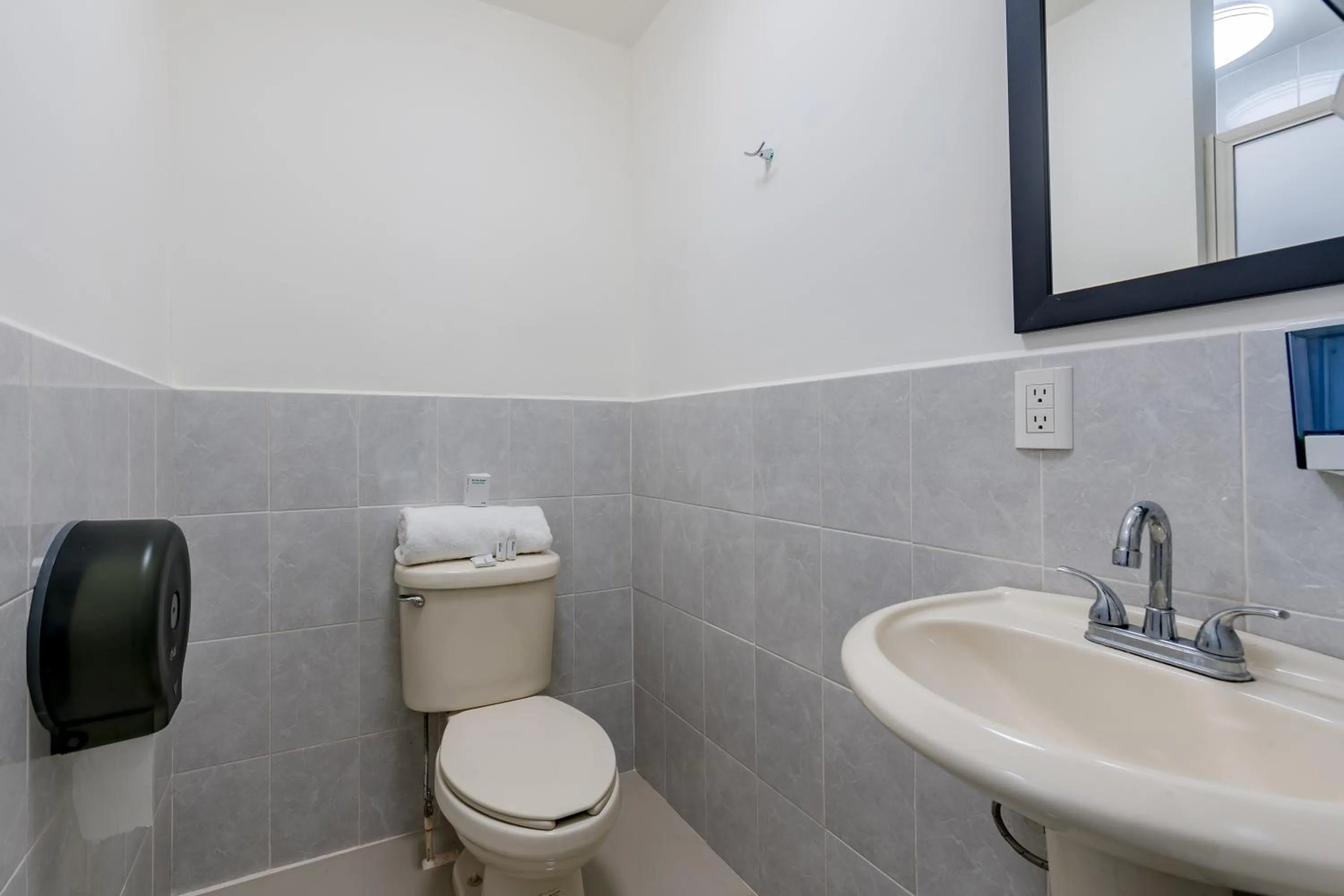 Bathroom in Suites Ejecutivas Monterrey