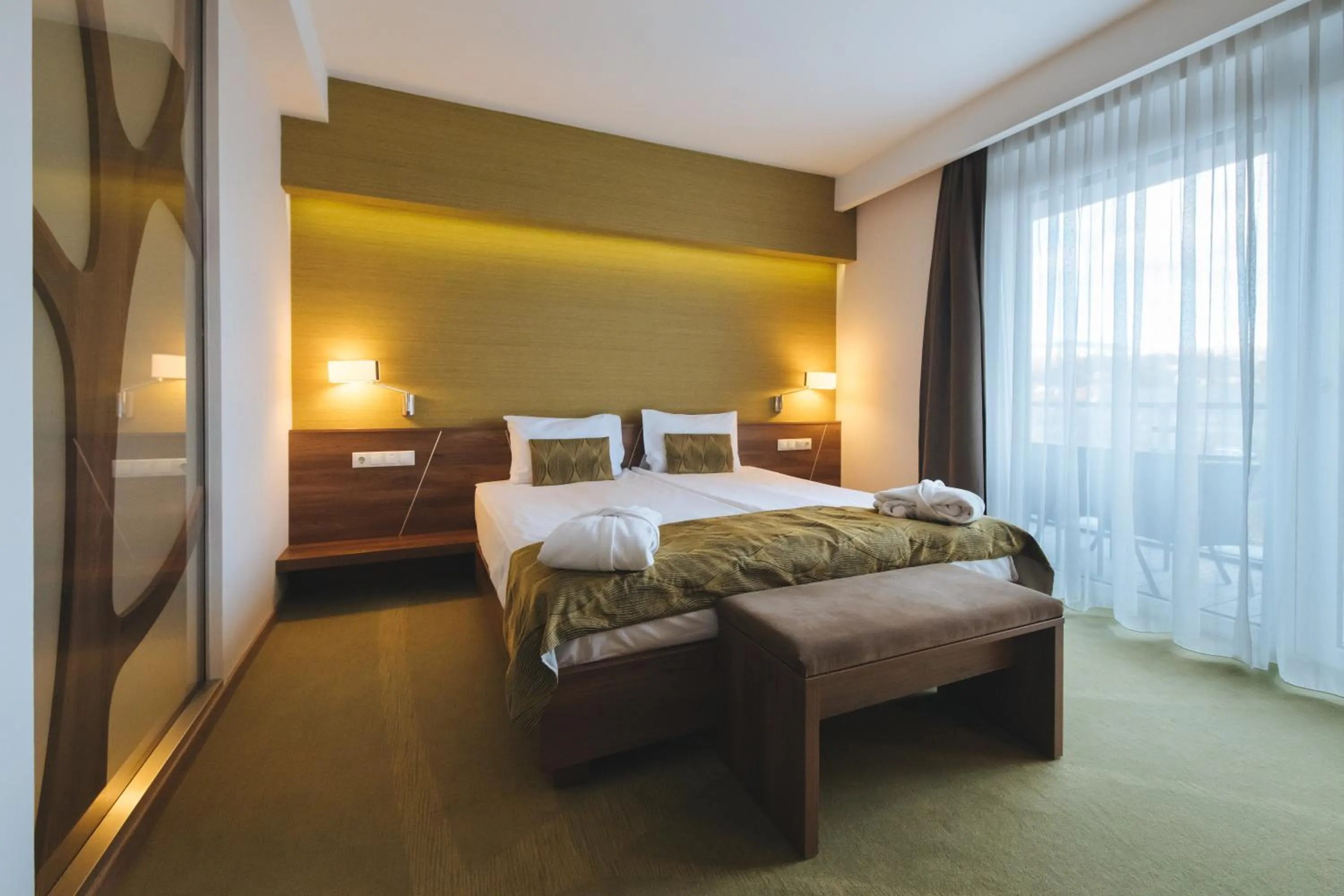 Bedroom, Bed in Imola Hotel Platán