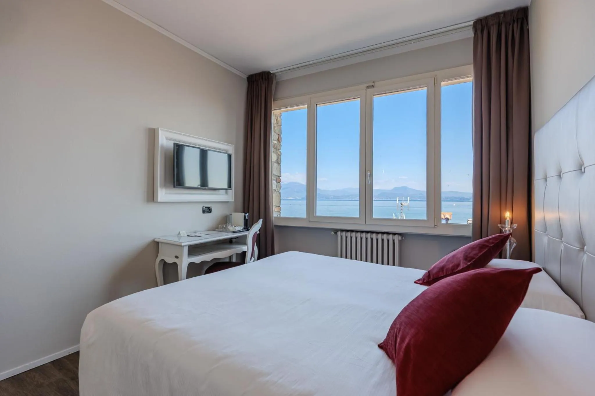 Photo of the whole room, Bed in Hotel Degli Oleandri