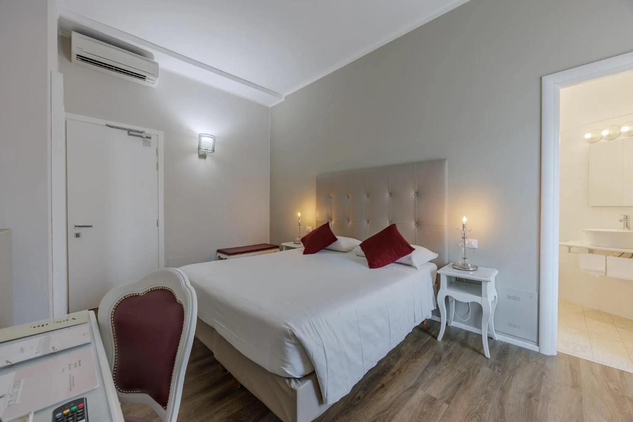 Photo of the whole room, Bed in Hotel Degli Oleandri