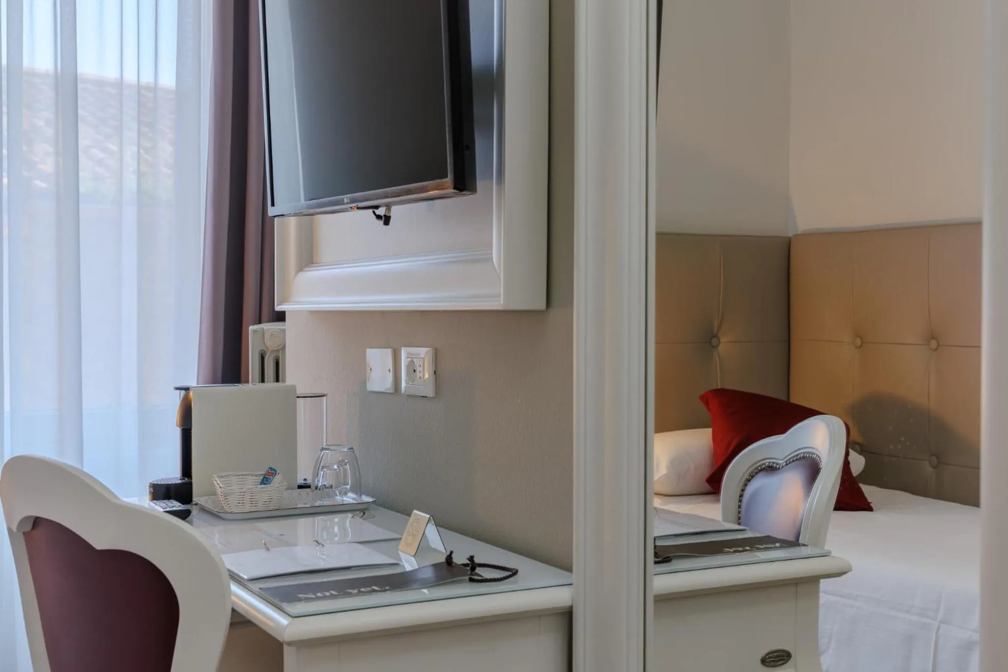 Photo of the whole room, Bed in Hotel Degli Oleandri