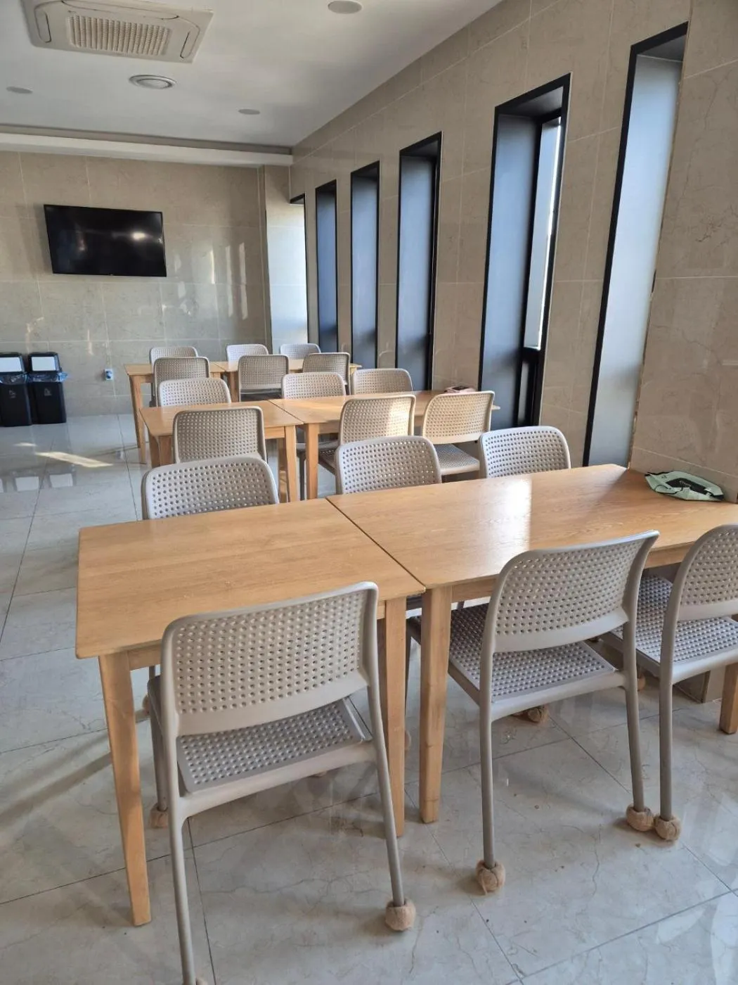 Restaurant/places to eat in Hotel Prima Busan