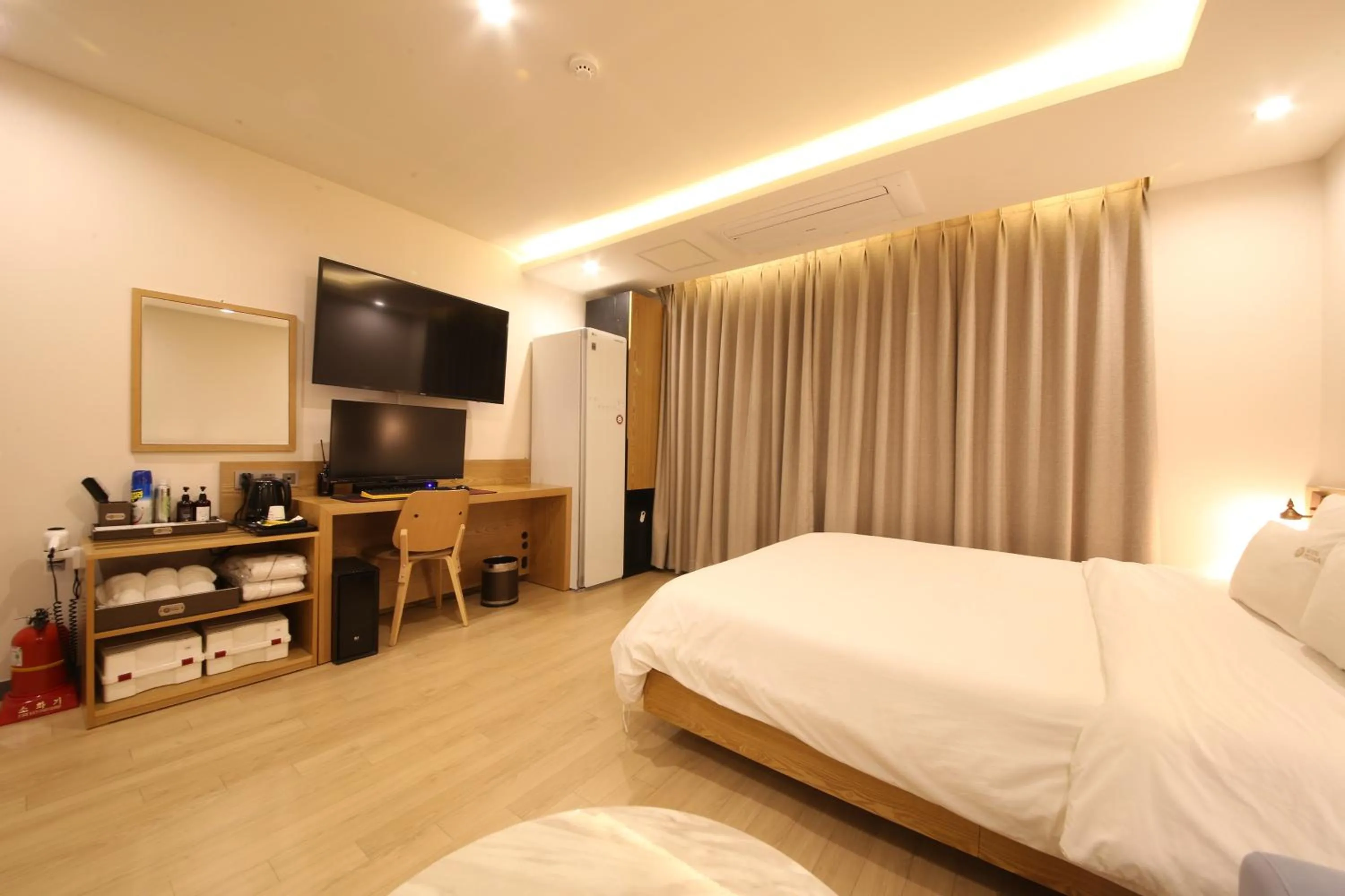 Photo of the whole room, Bed in Hotel Prima Busan