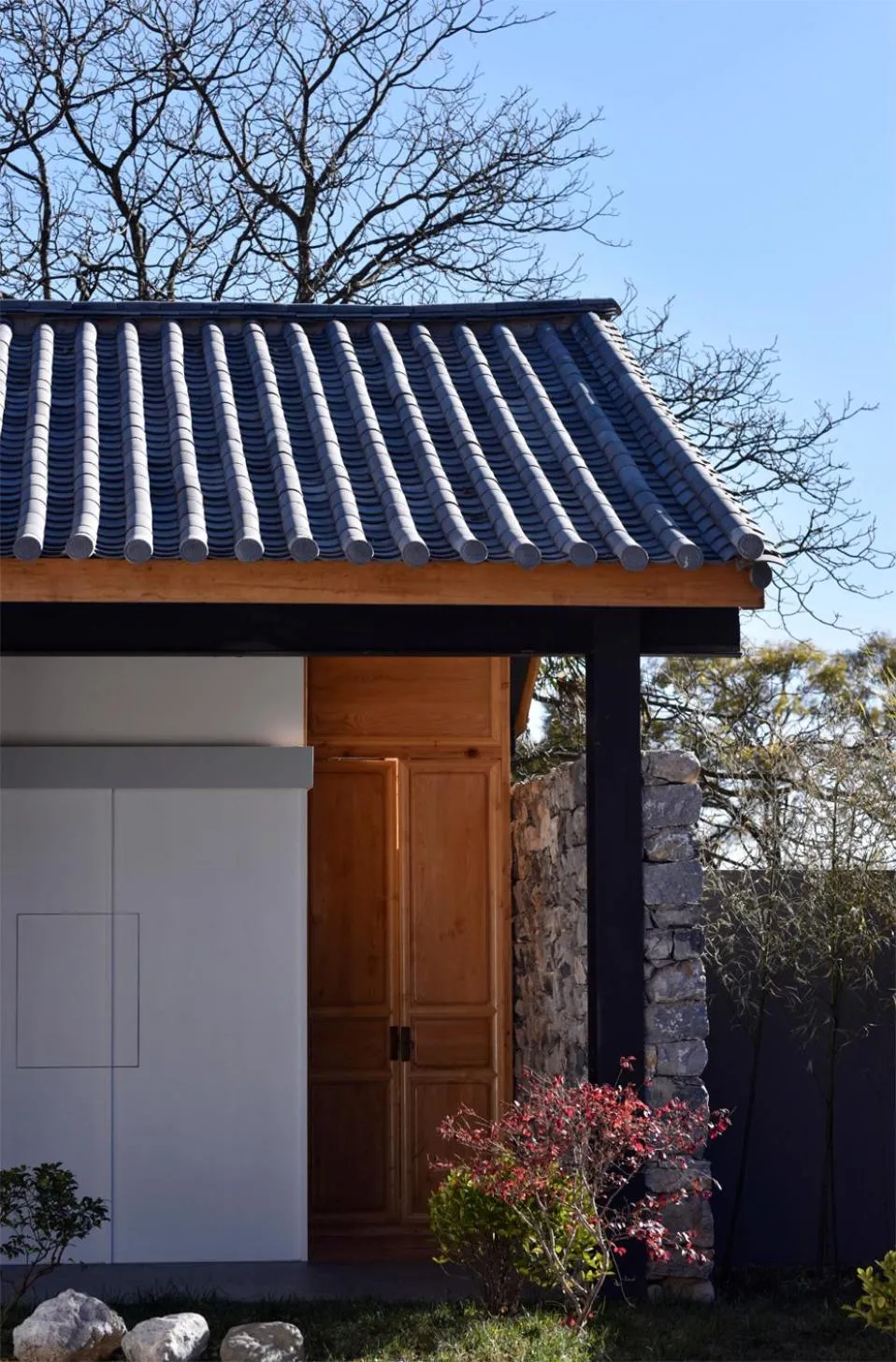 Property building in The Rock Hotel