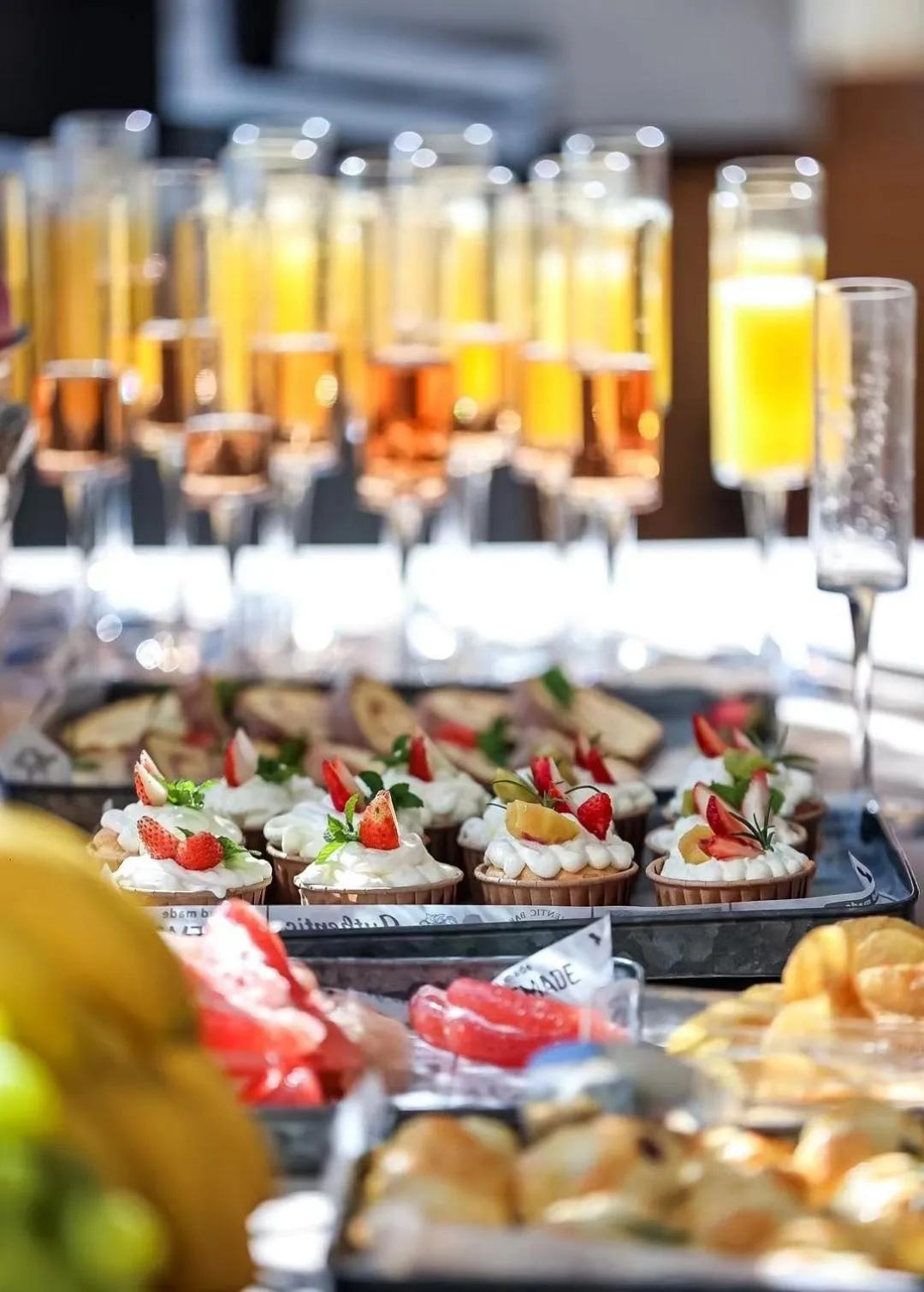 Restaurant/places to eat in The Rock Hotel