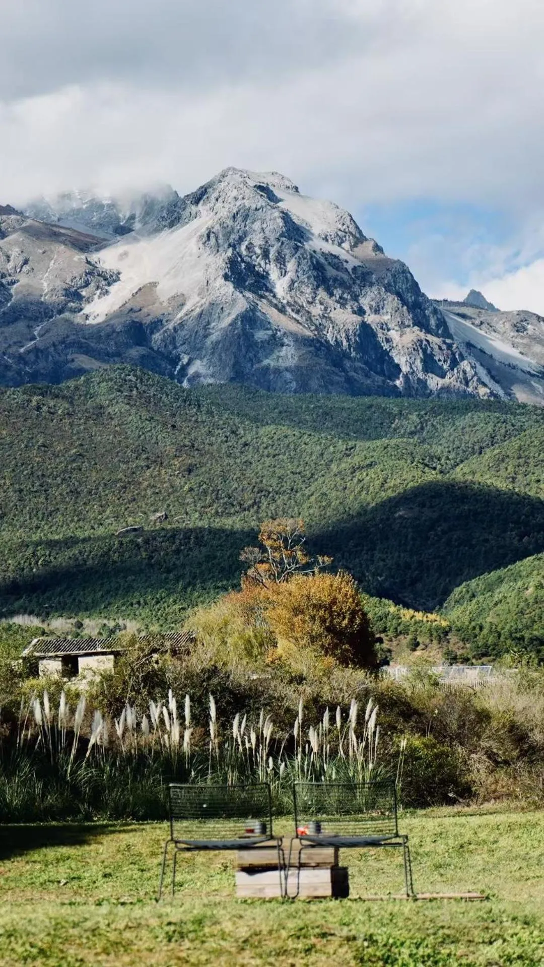 Property building in The Rock Hotel
