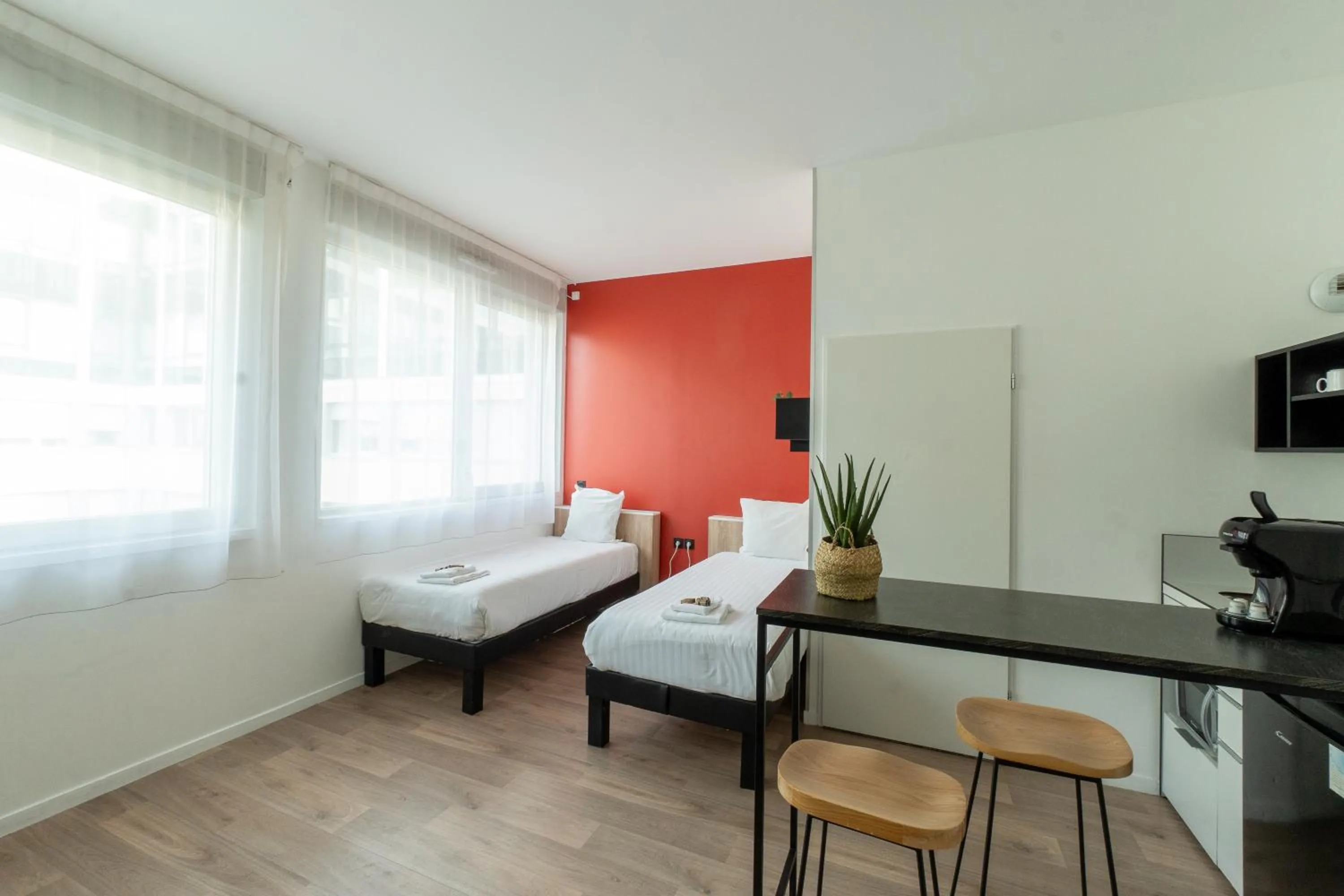 Bed in ECLA Paris Massy Palaiseau