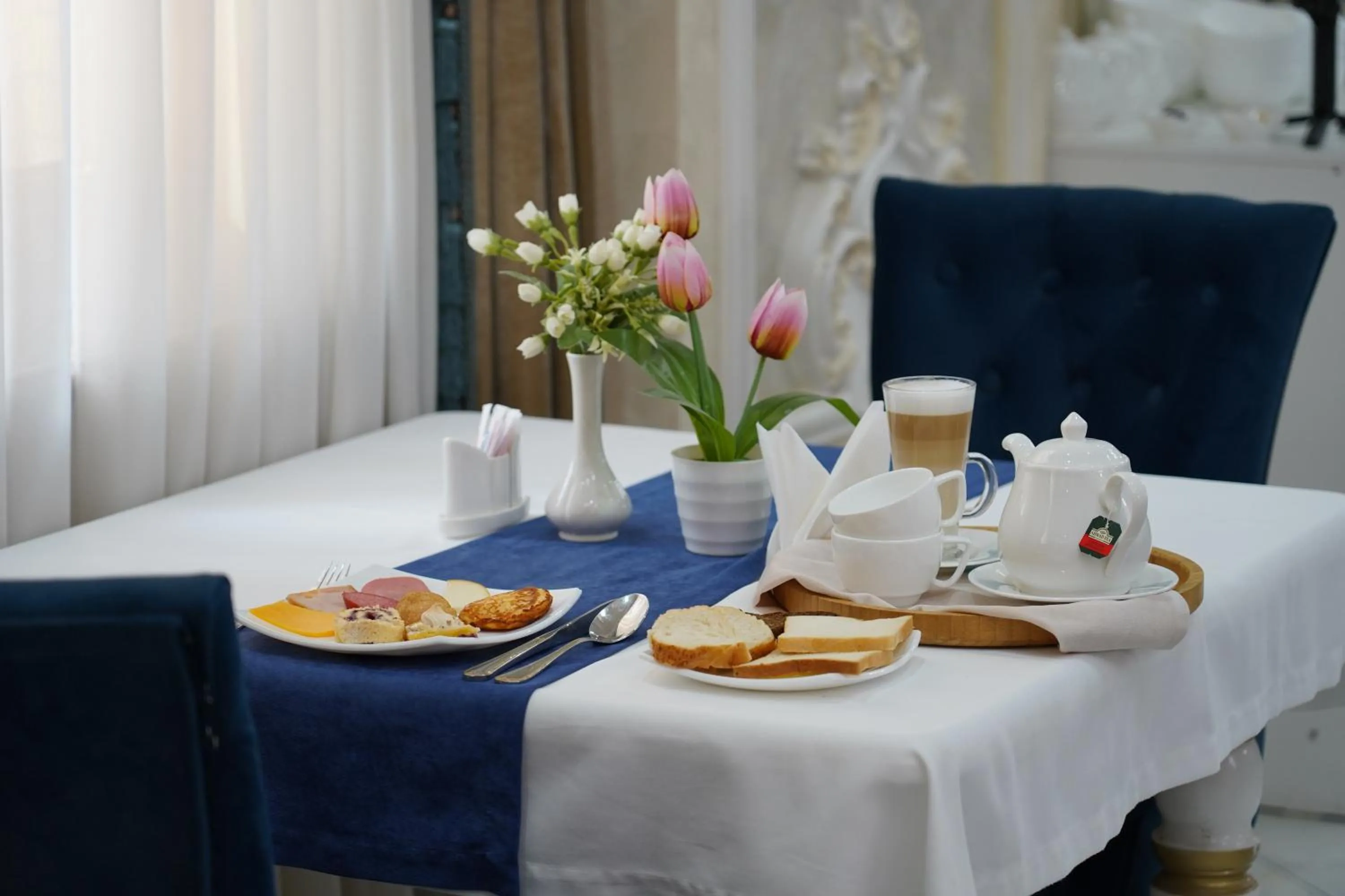 Food and drinks, Bed in Shaxzoda Elite Hotel