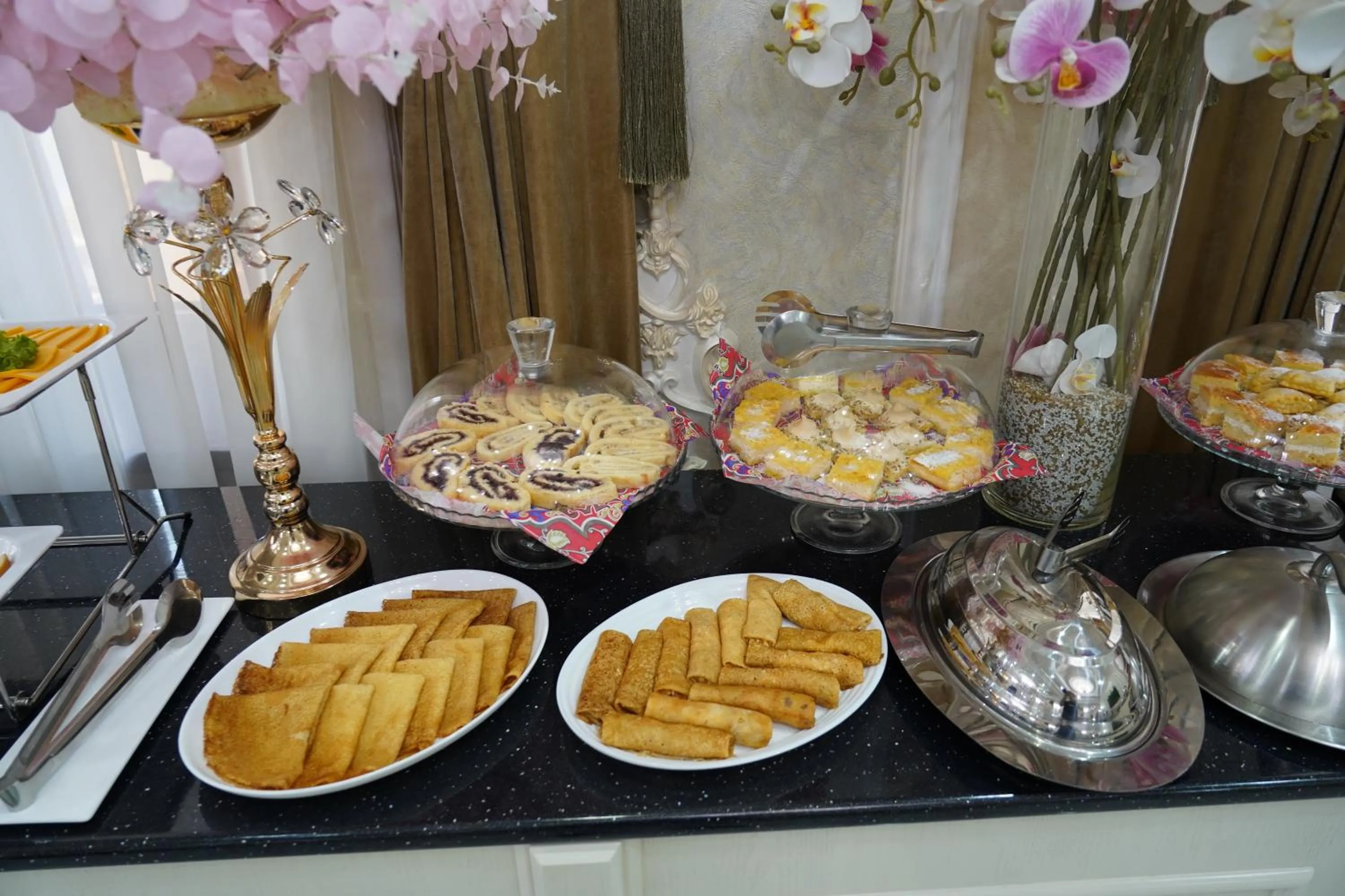 Food in Shaxzoda Elite Hotel