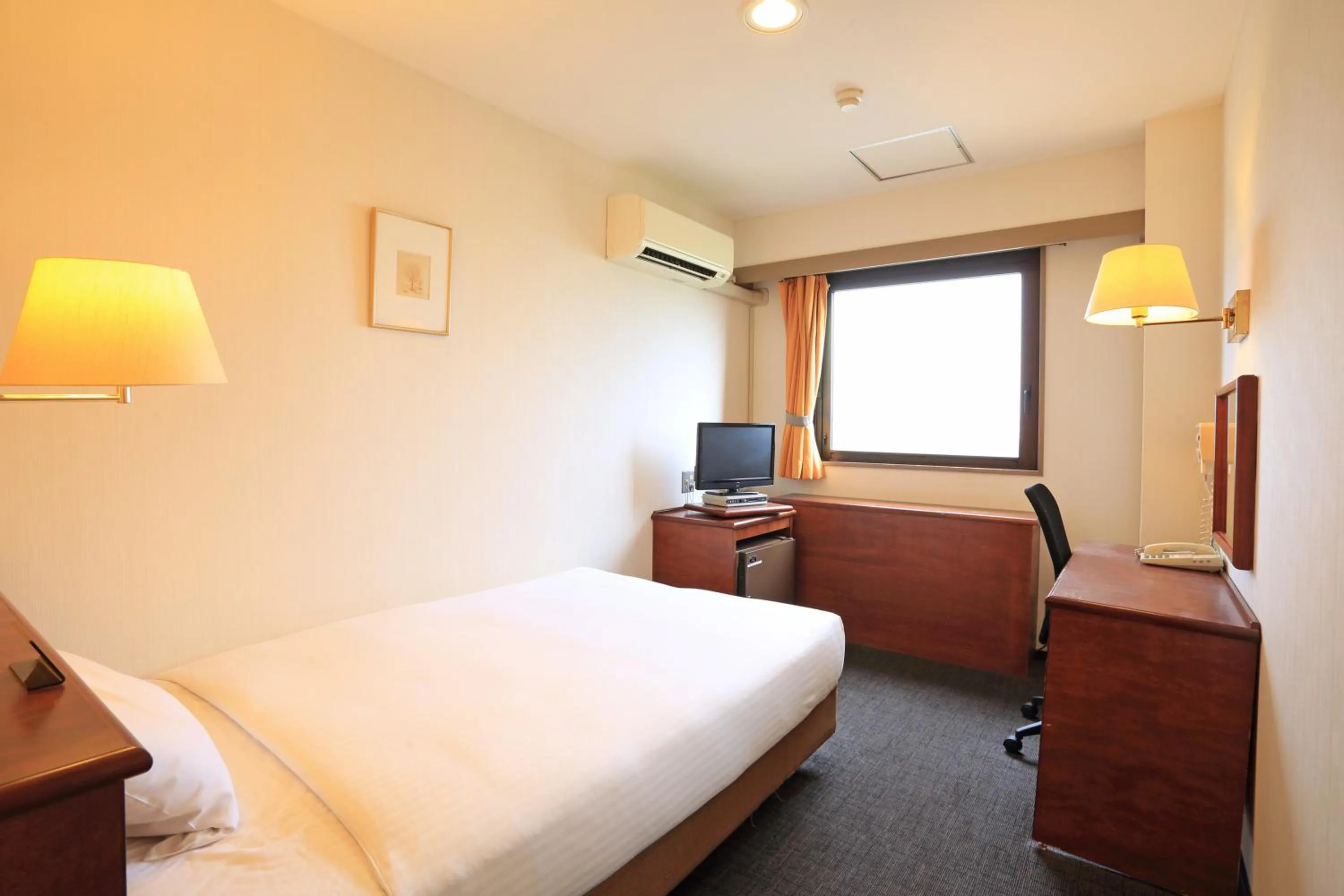 Photo of the whole room, Bed in Smile Hotel Koriyama
