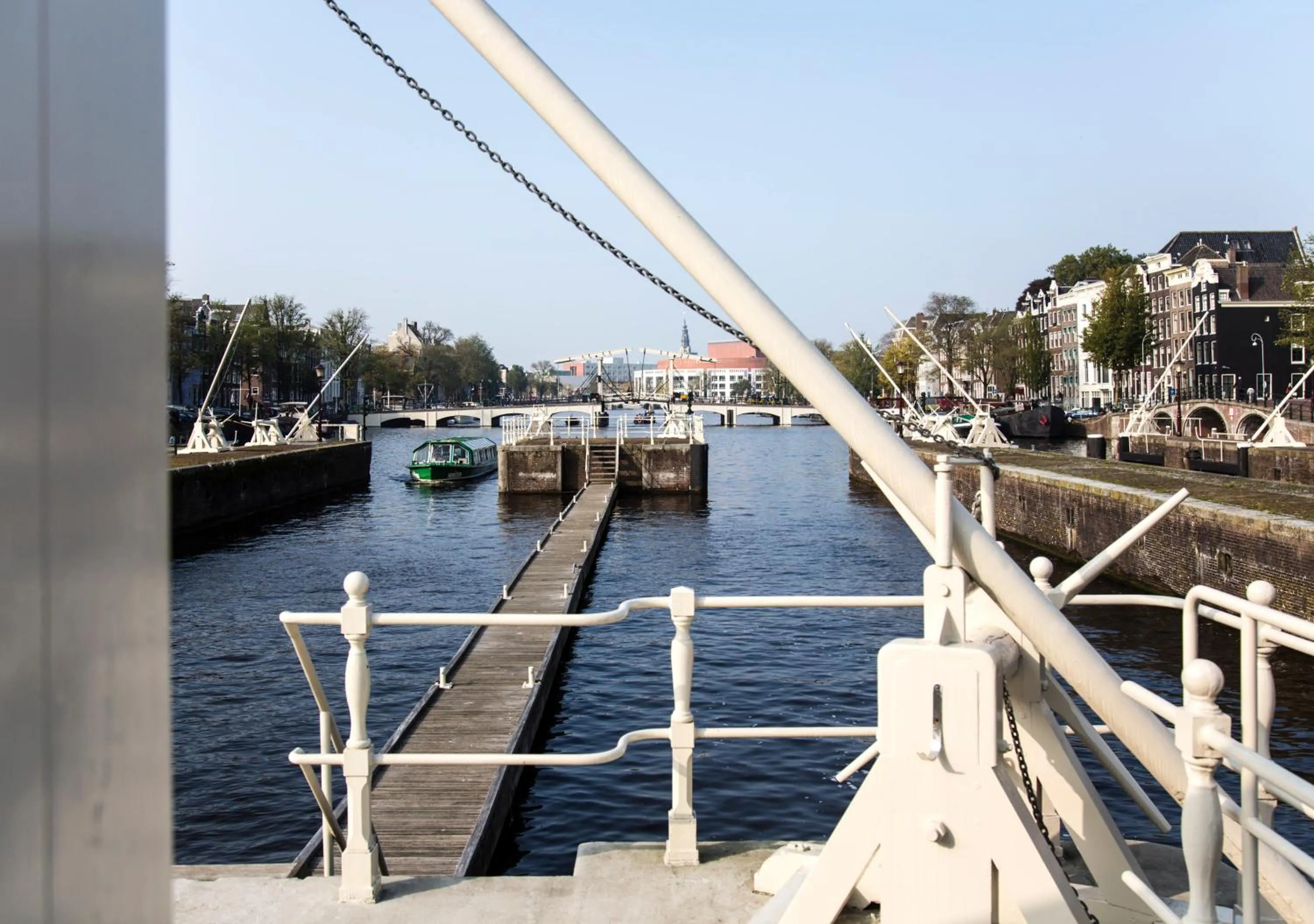 Property building in SWEETS - Amstelschutsluis