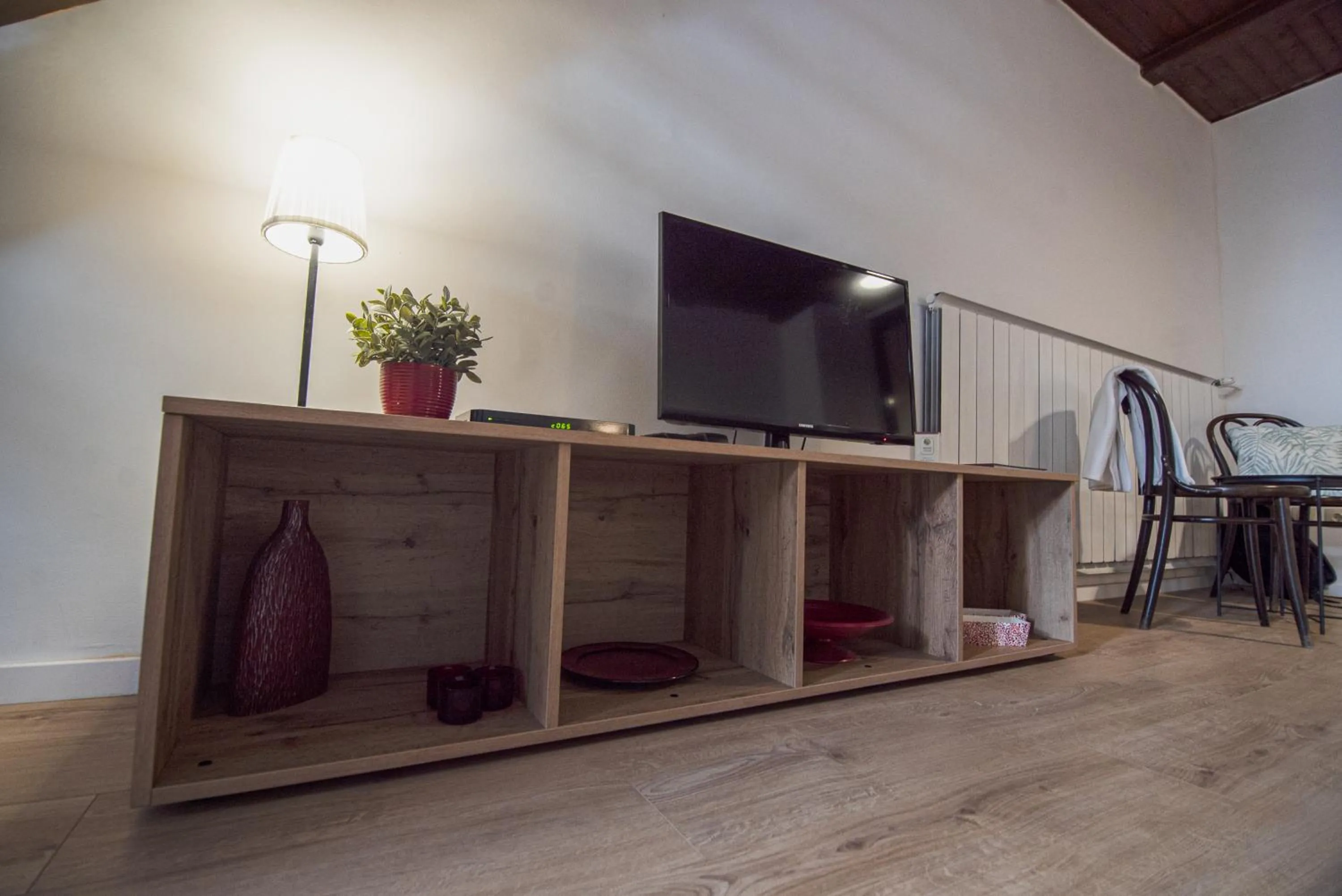 TV and multimedia in Jégverem Fogadó