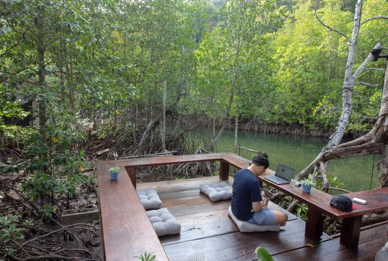 Escape Life Koh Kood