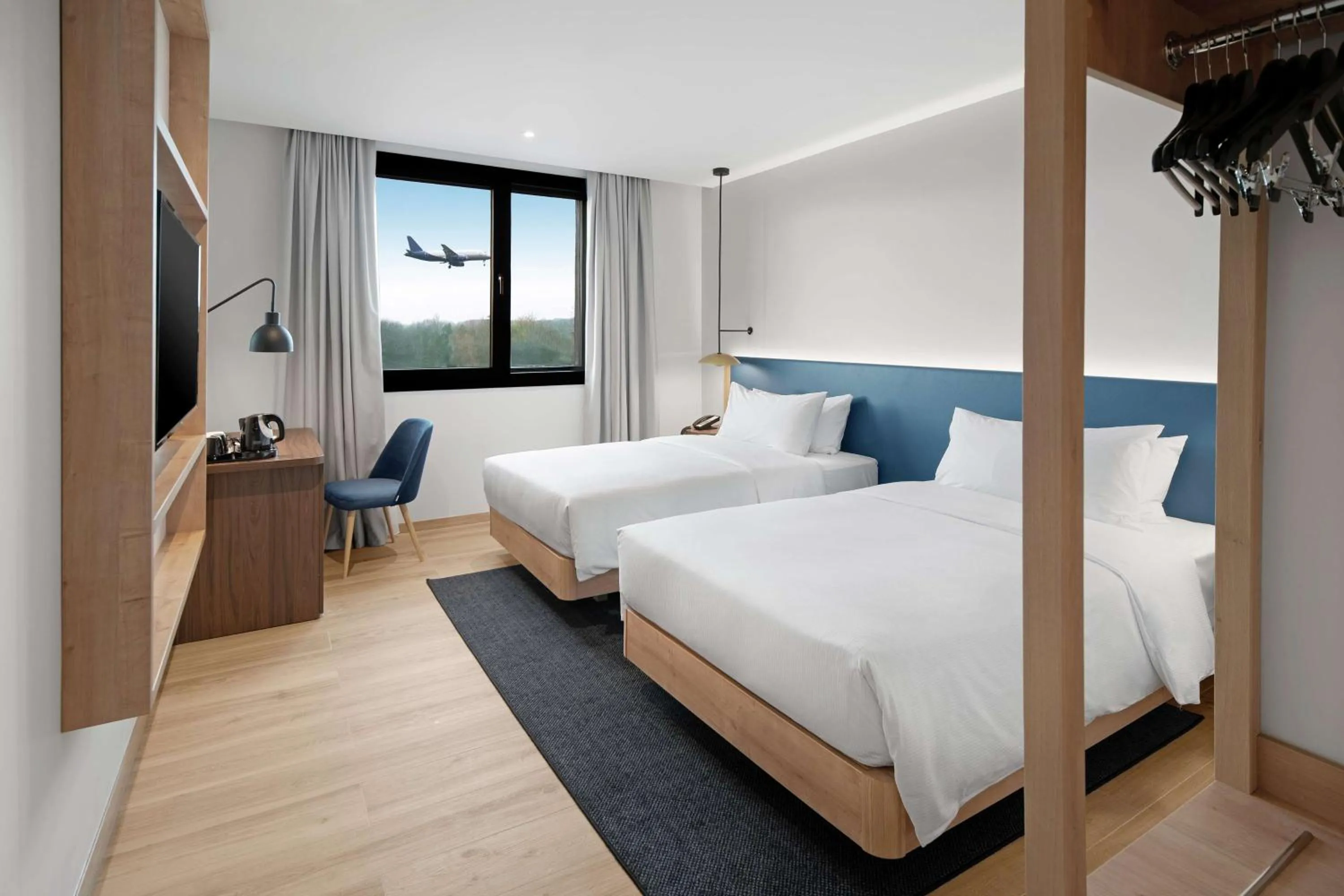 Bedroom, Bed in Hilton Garden Inn Bucharest Airport