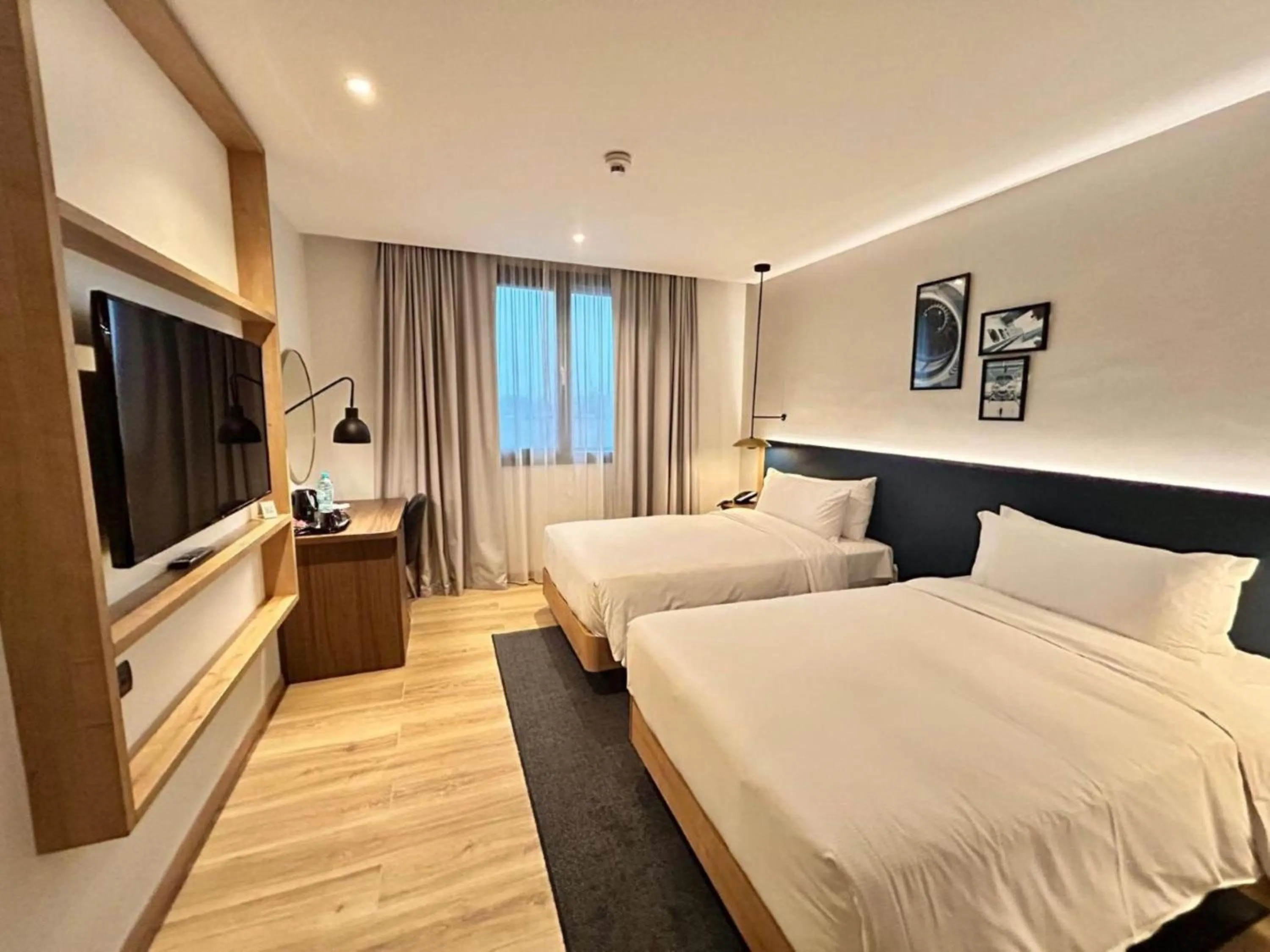 Bed in Hilton Garden Inn Bucharest Airport