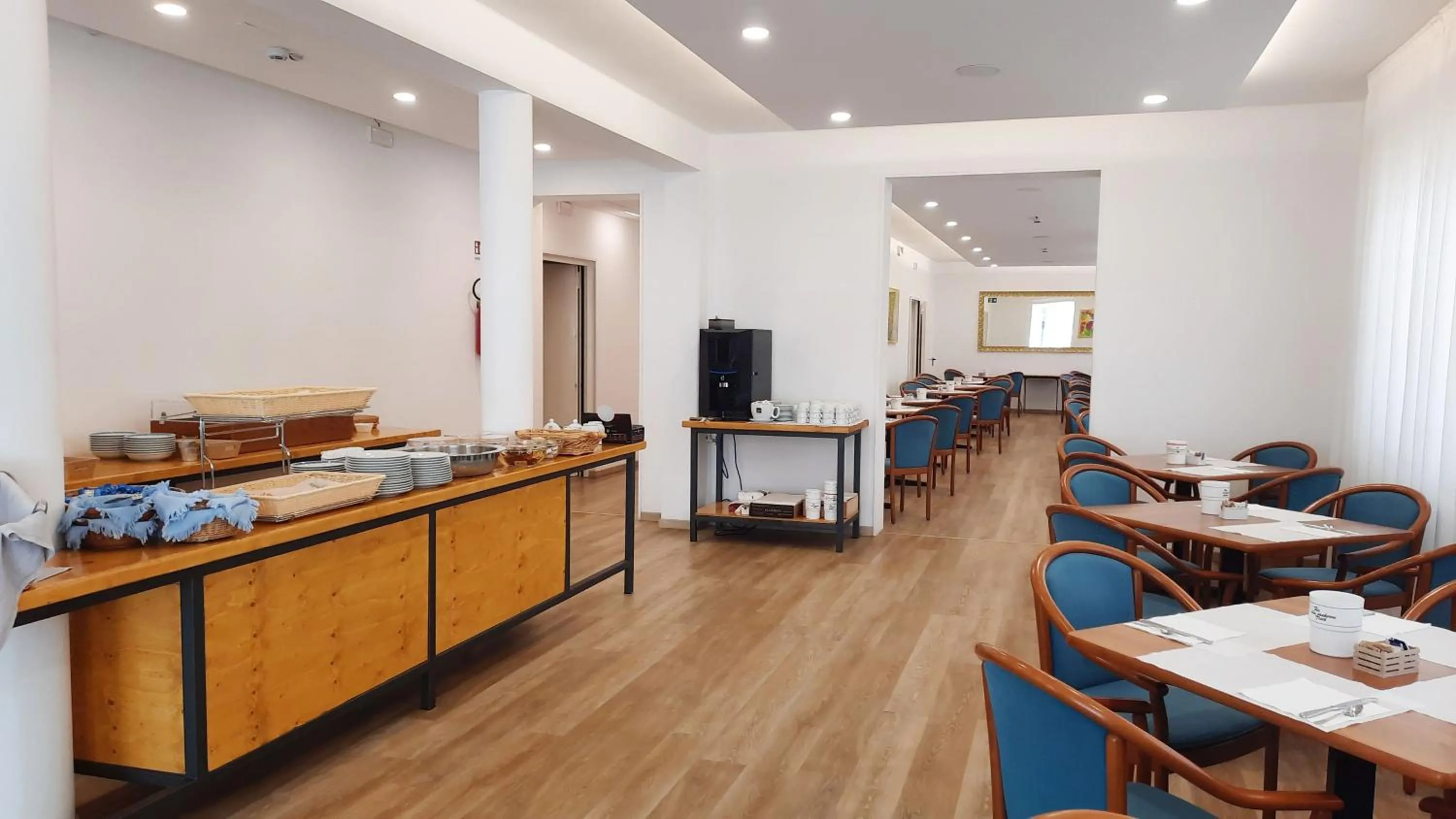 Breakfast in Villa Serena