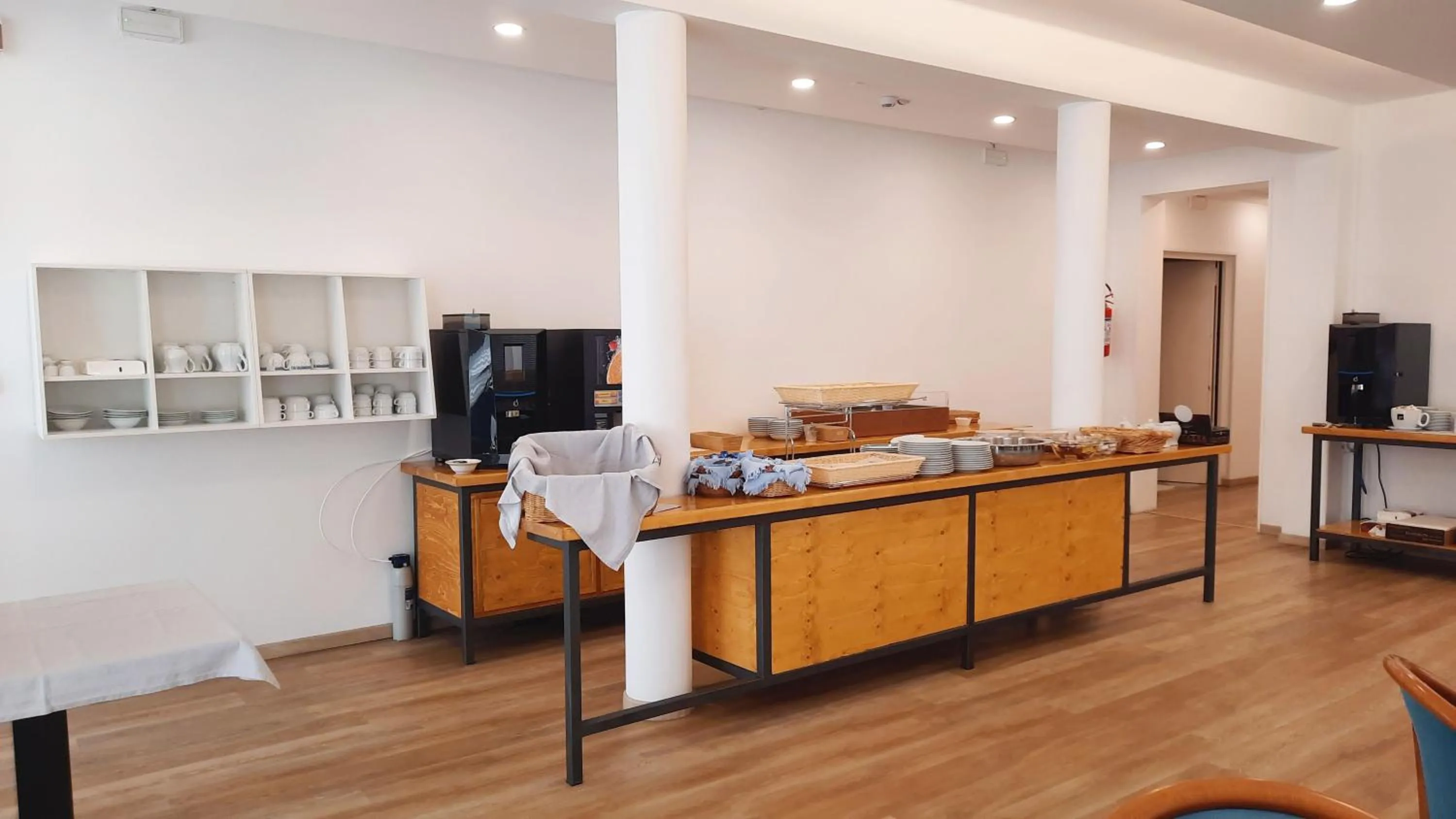 Breakfast in Villa Serena