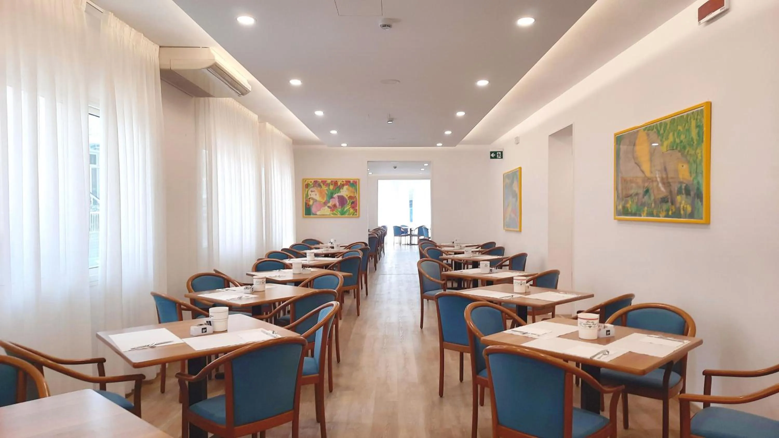 Breakfast in Villa Serena