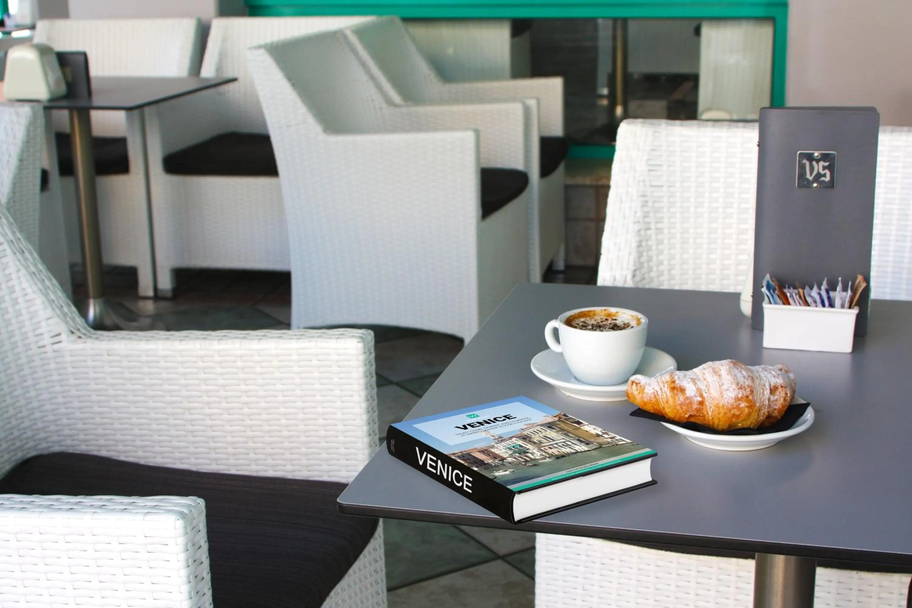 Balcony/Terrace in Villa Serena