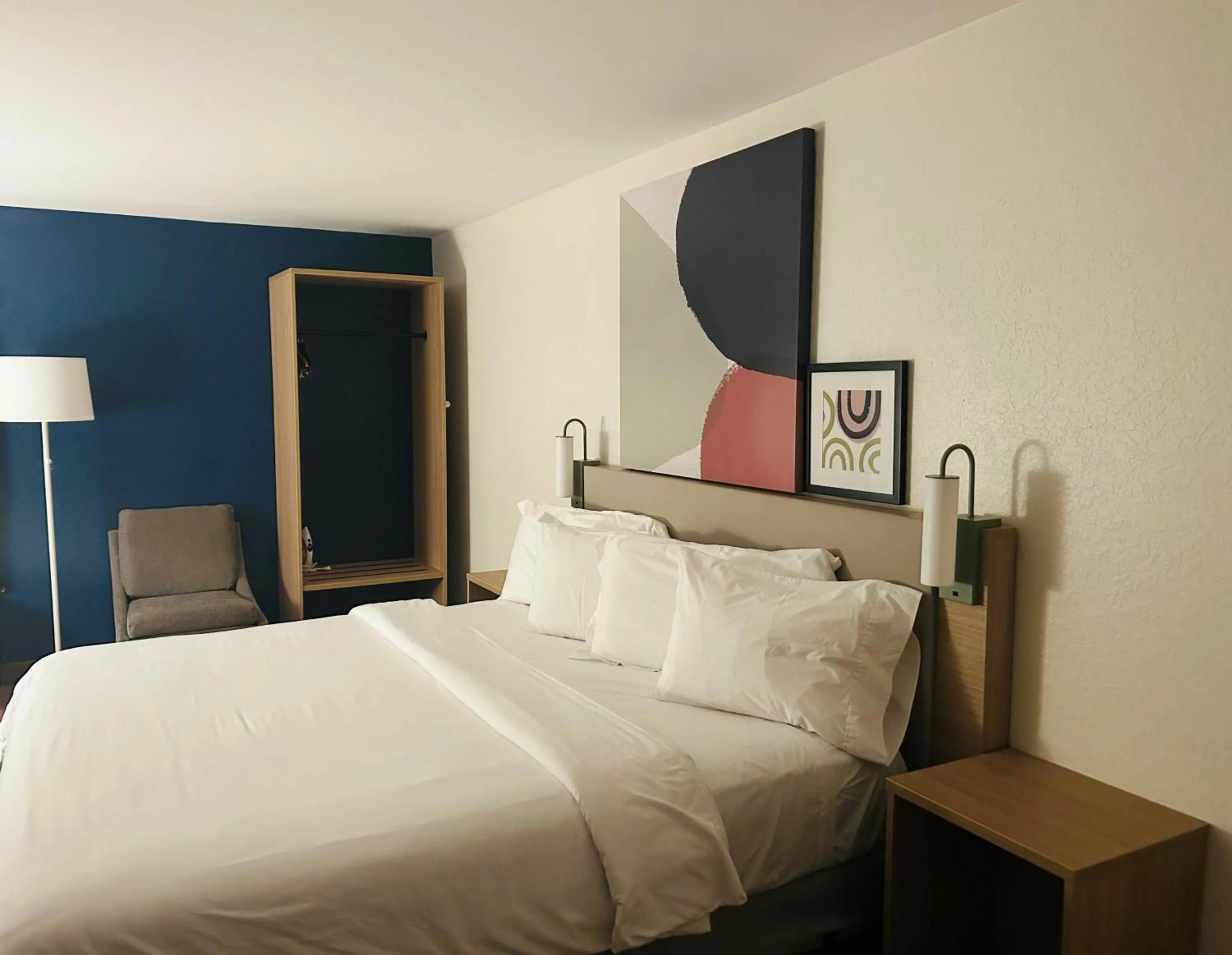 Bed in Spark by Hilton Tampa Brandon