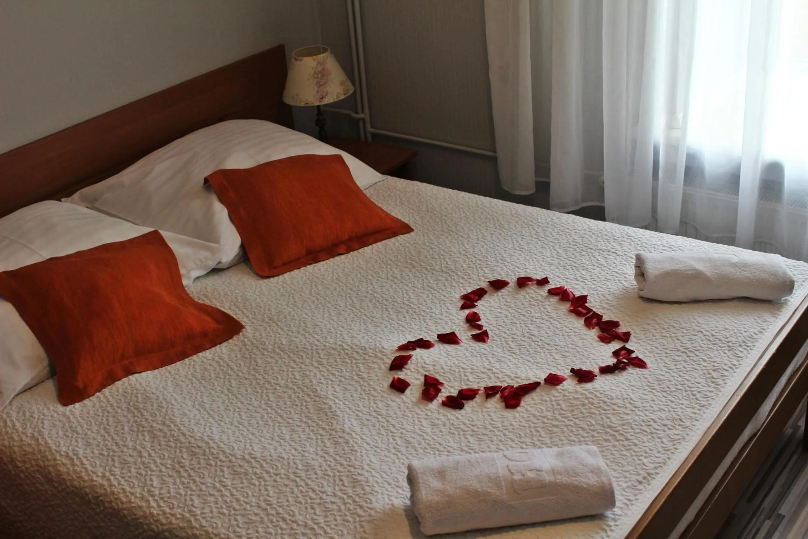 Bed in Hotel Bursztyn