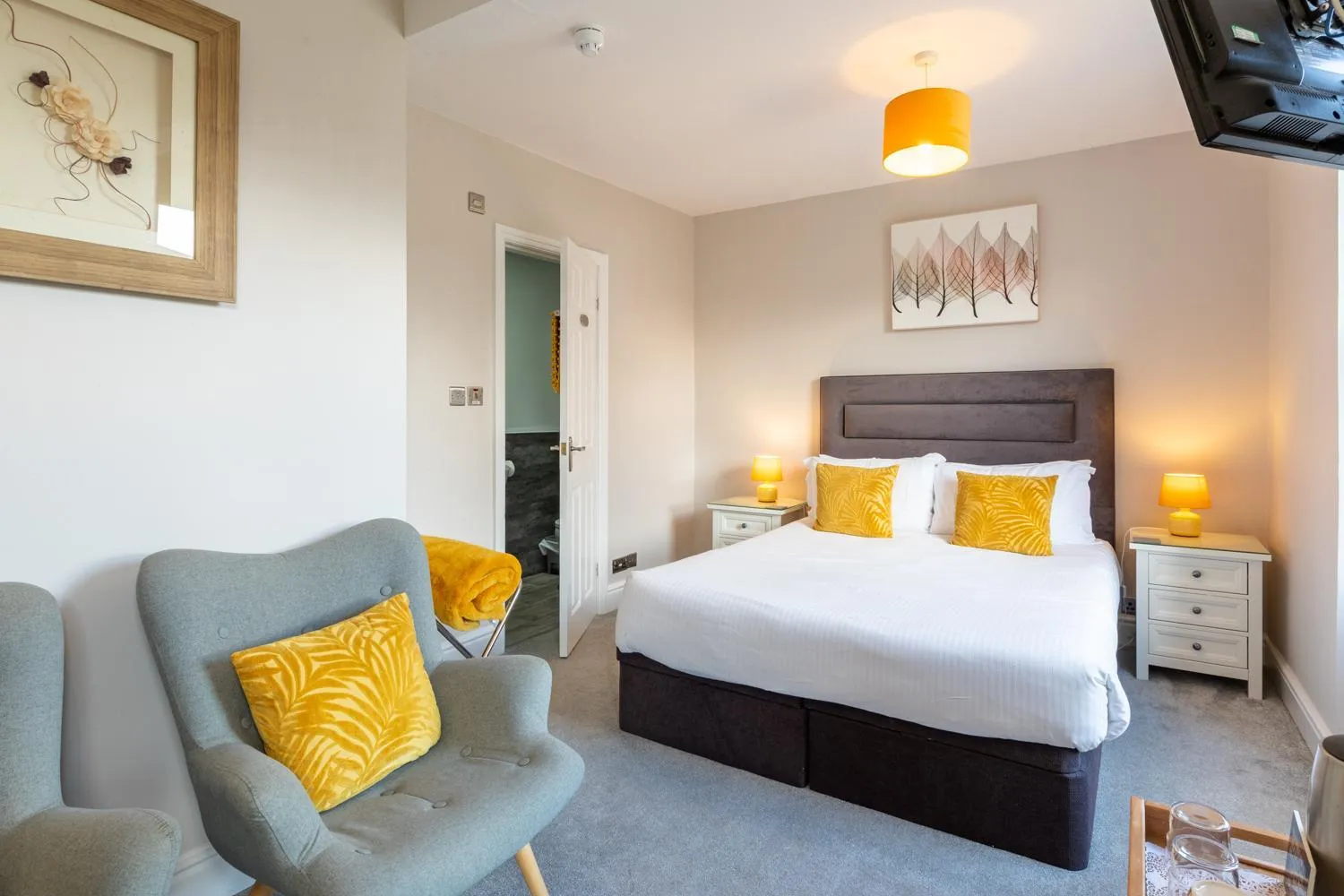 Bedroom, Bed in Bowness Guest House