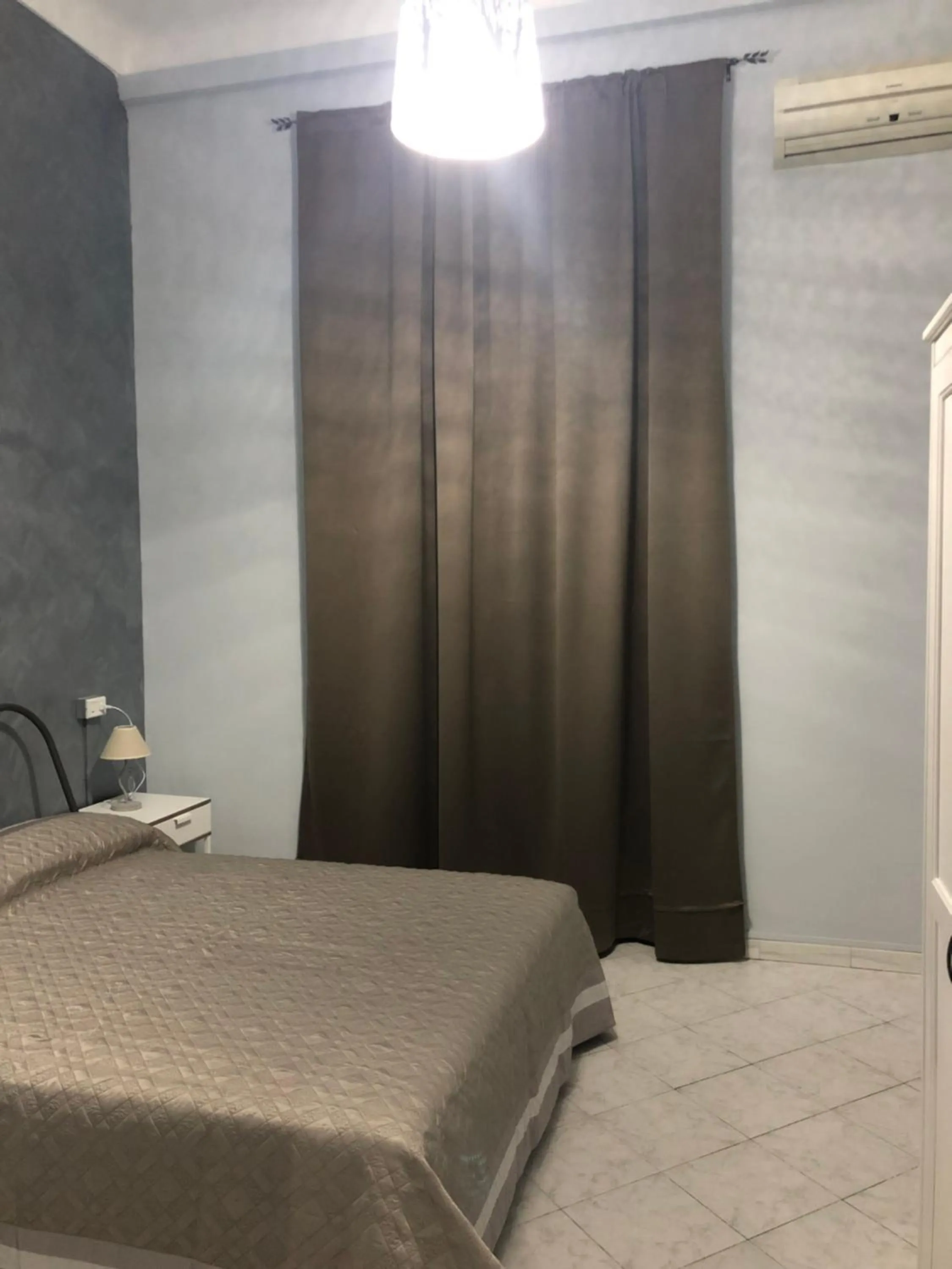 Bed in Affittacamere Roma