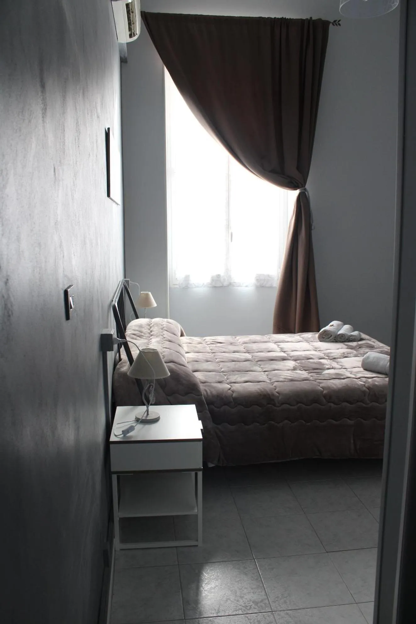 Bed in Affittacamere Roma