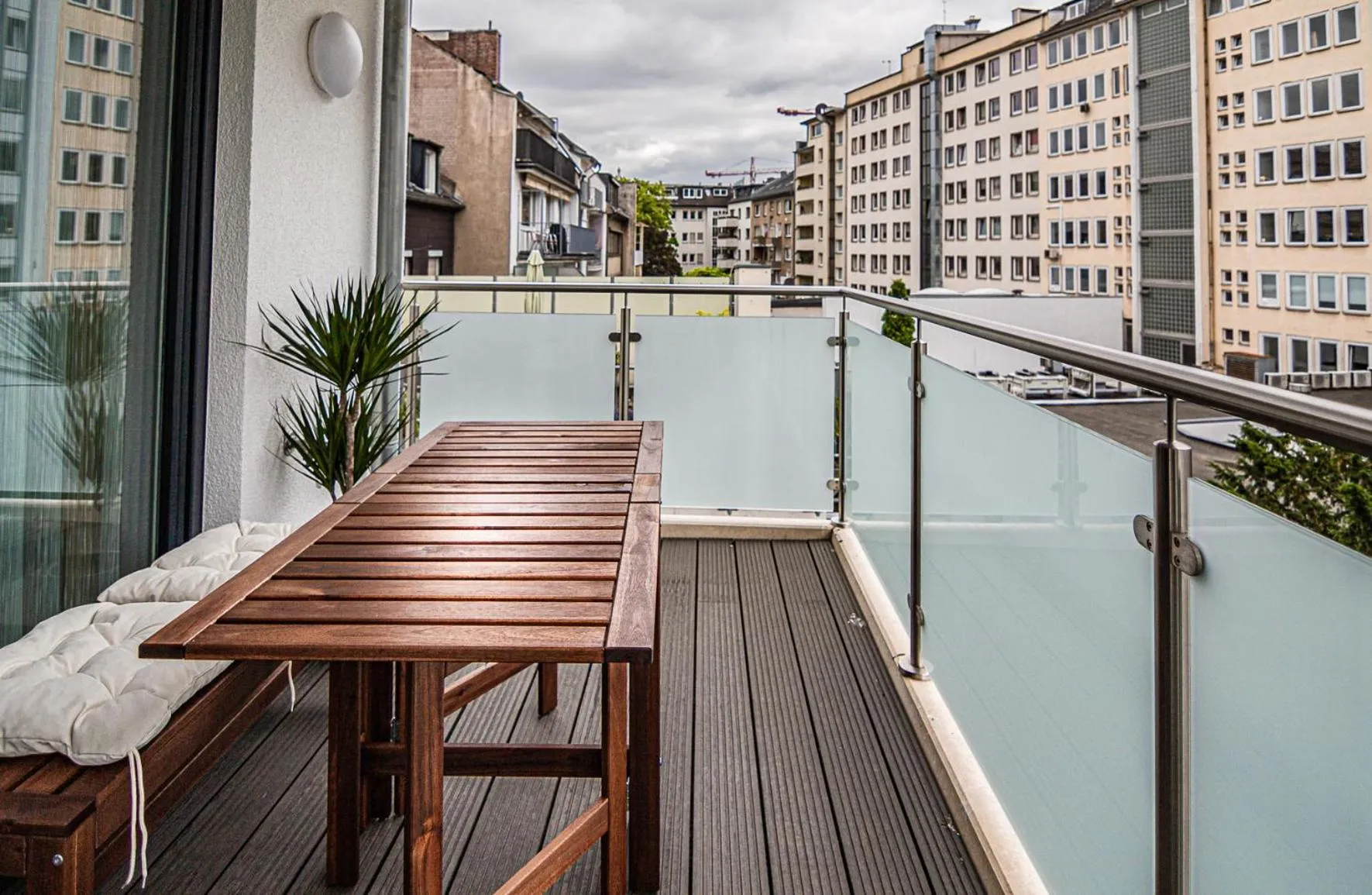 Balcony/Terrace in Sleep Inn Düsseldorf Suites