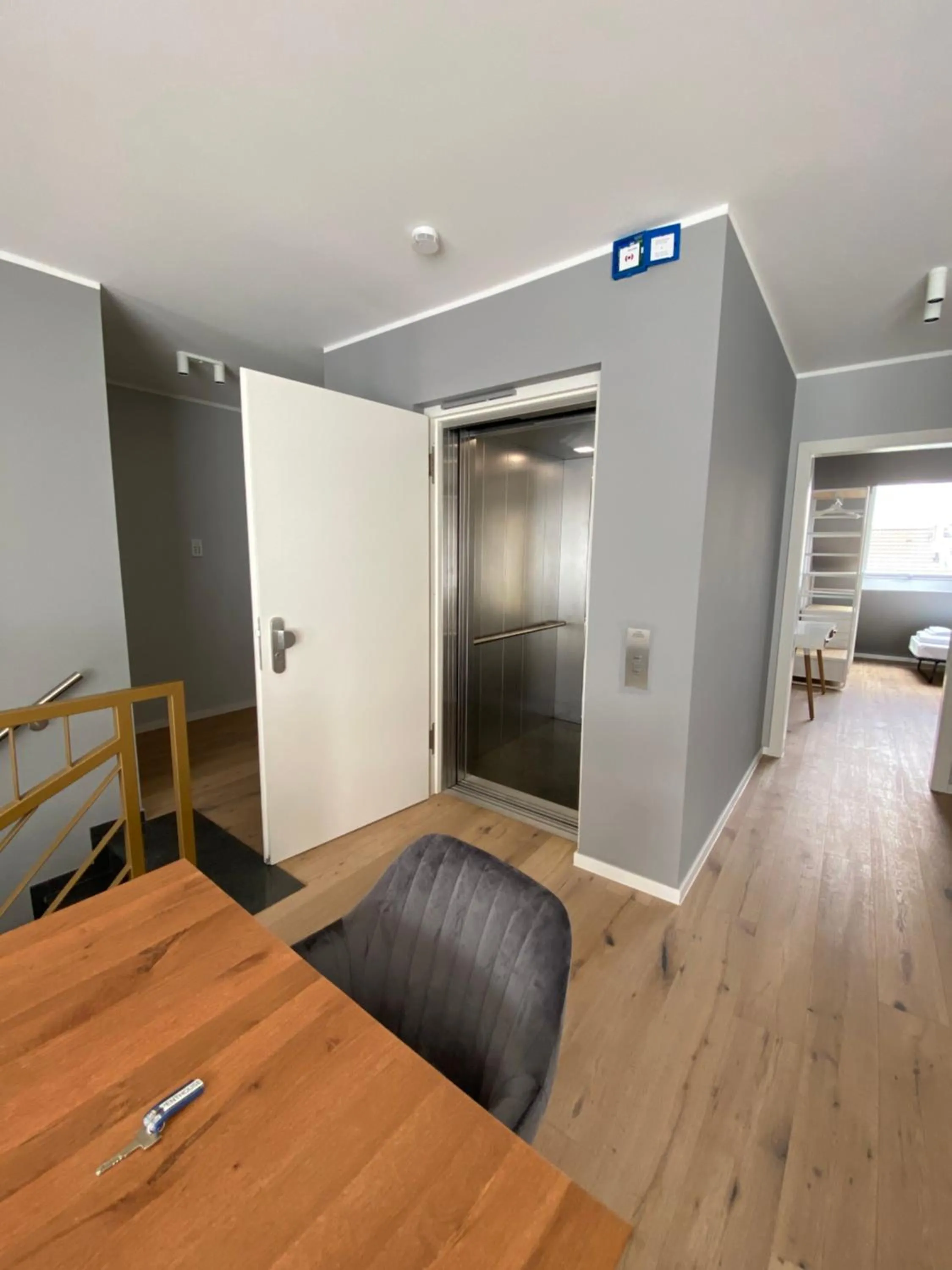 Living room in Sleep Inn Düsseldorf Suites