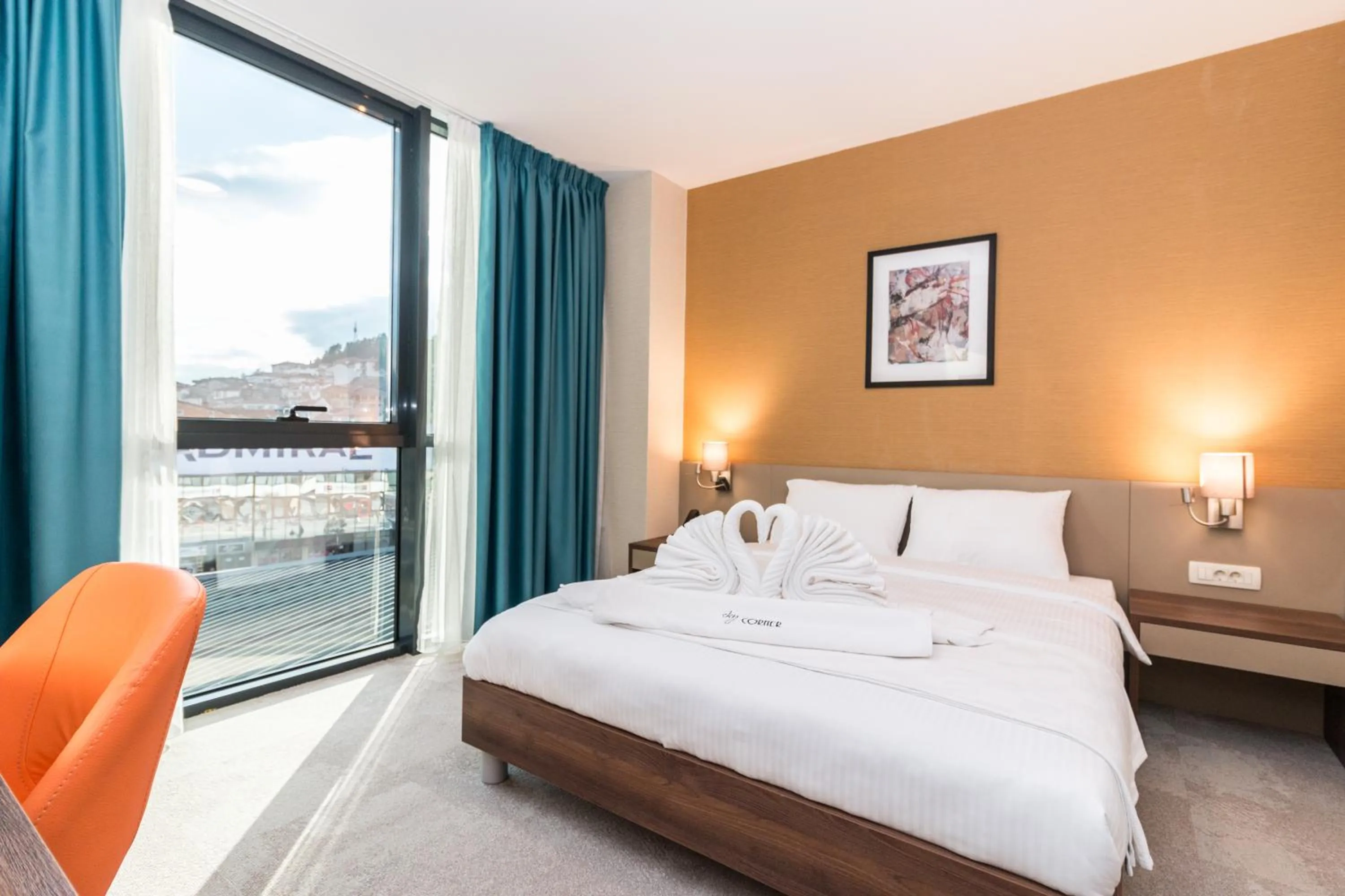 Bed in Sky Corner Hotel