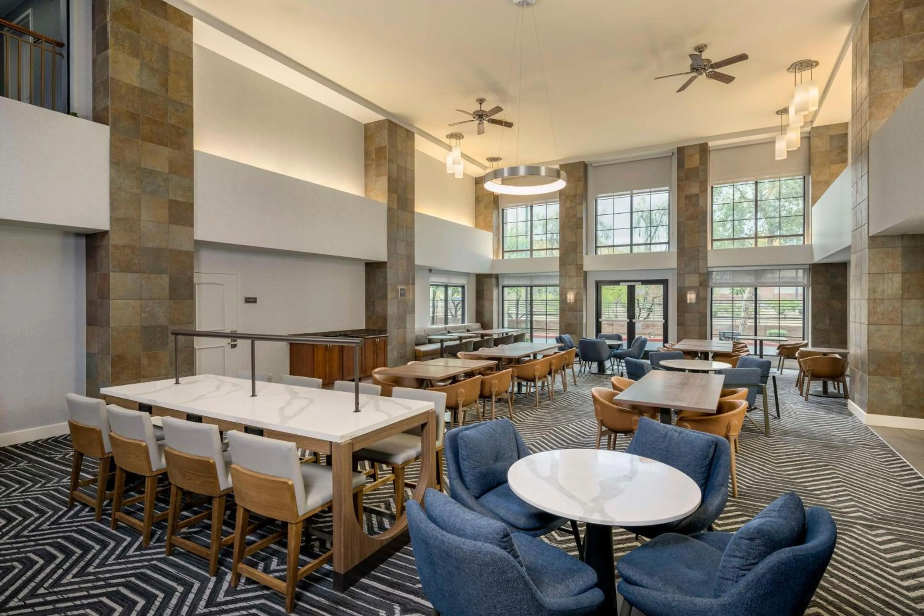 Lobby or reception in Homewood Suites by Hilton Phoenix North-Happy Valley