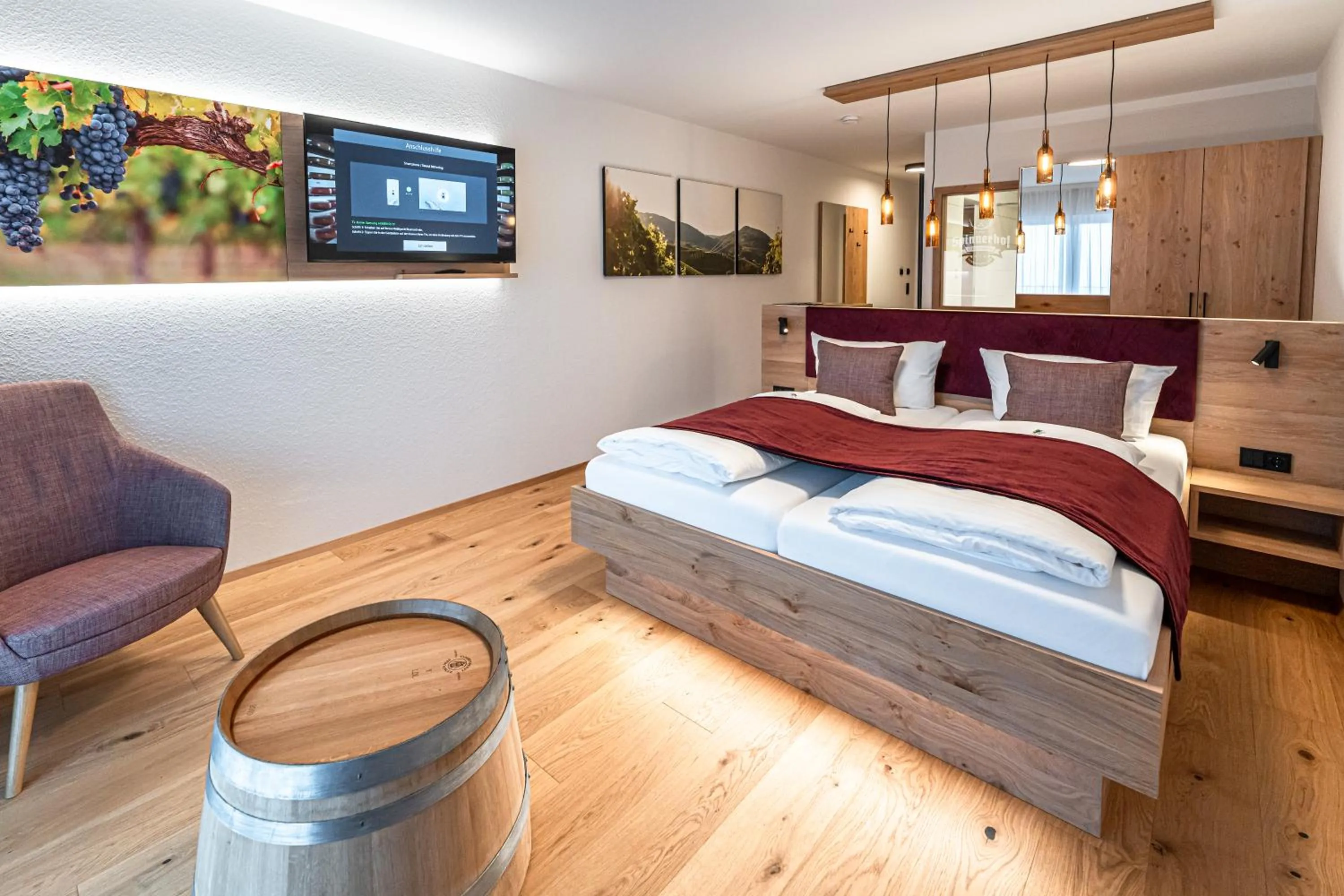 Bed in Hotel Spinnerhof