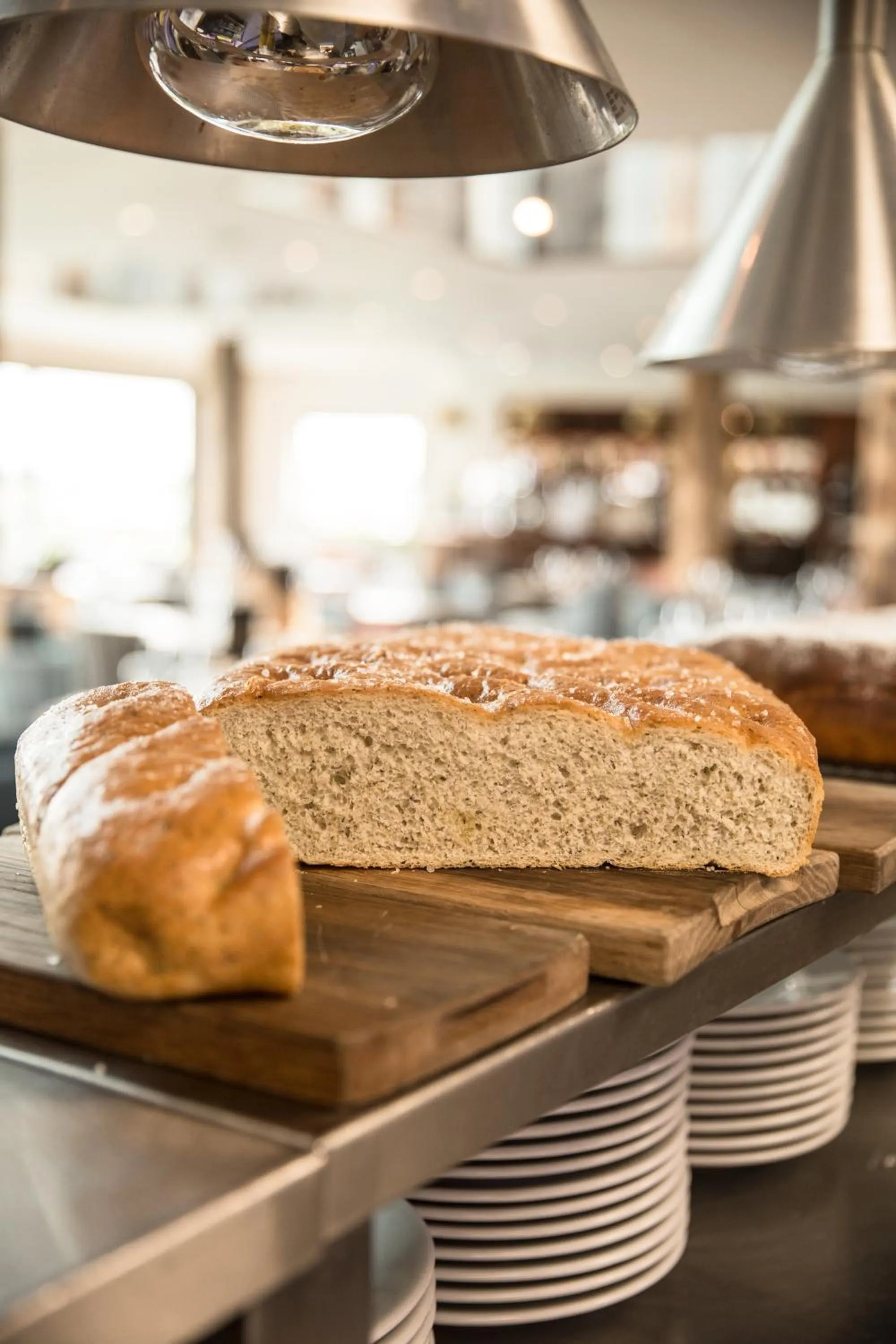 Food in The Pickwick Inn & Oliver's Restaurant