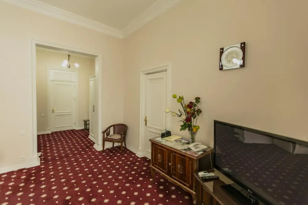 Area and facilities in Konstantin Hotel