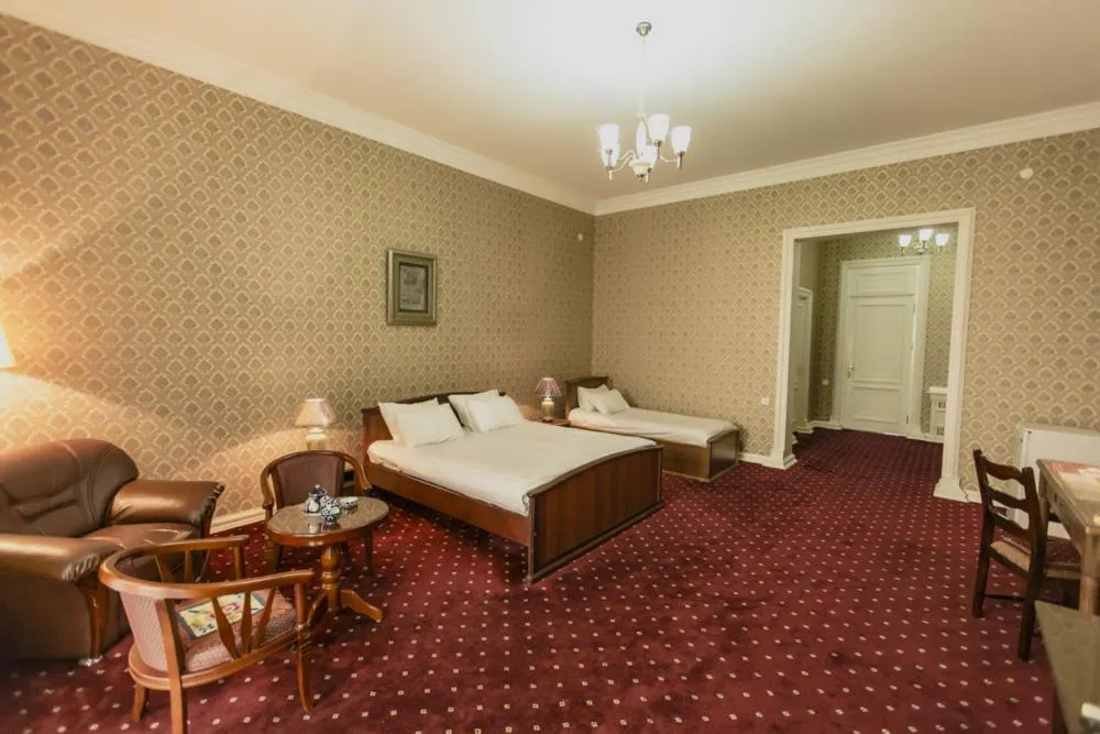 Bed in Konstantin Hotel