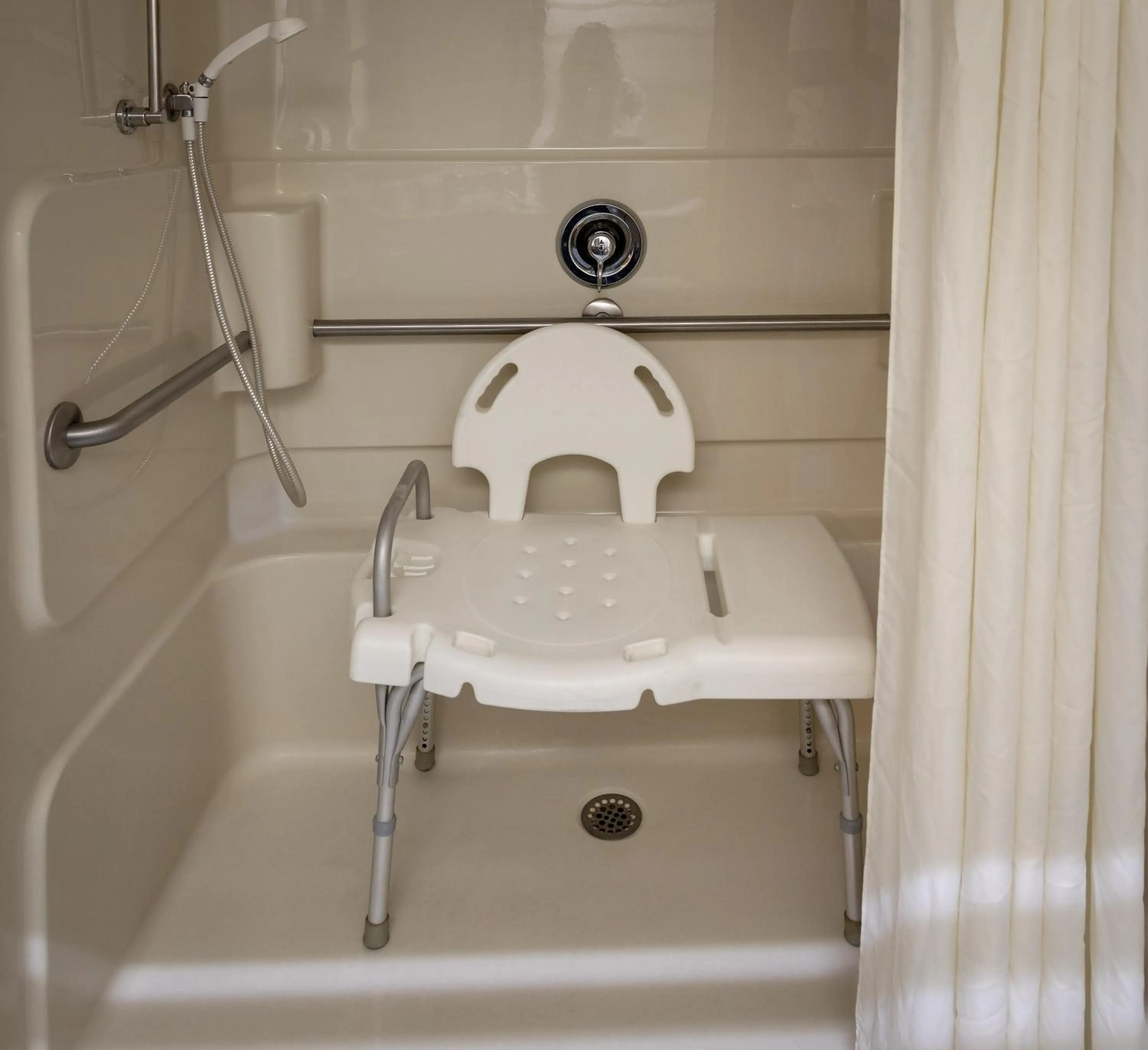 Bathroom in Wingate by Wyndham Somerset