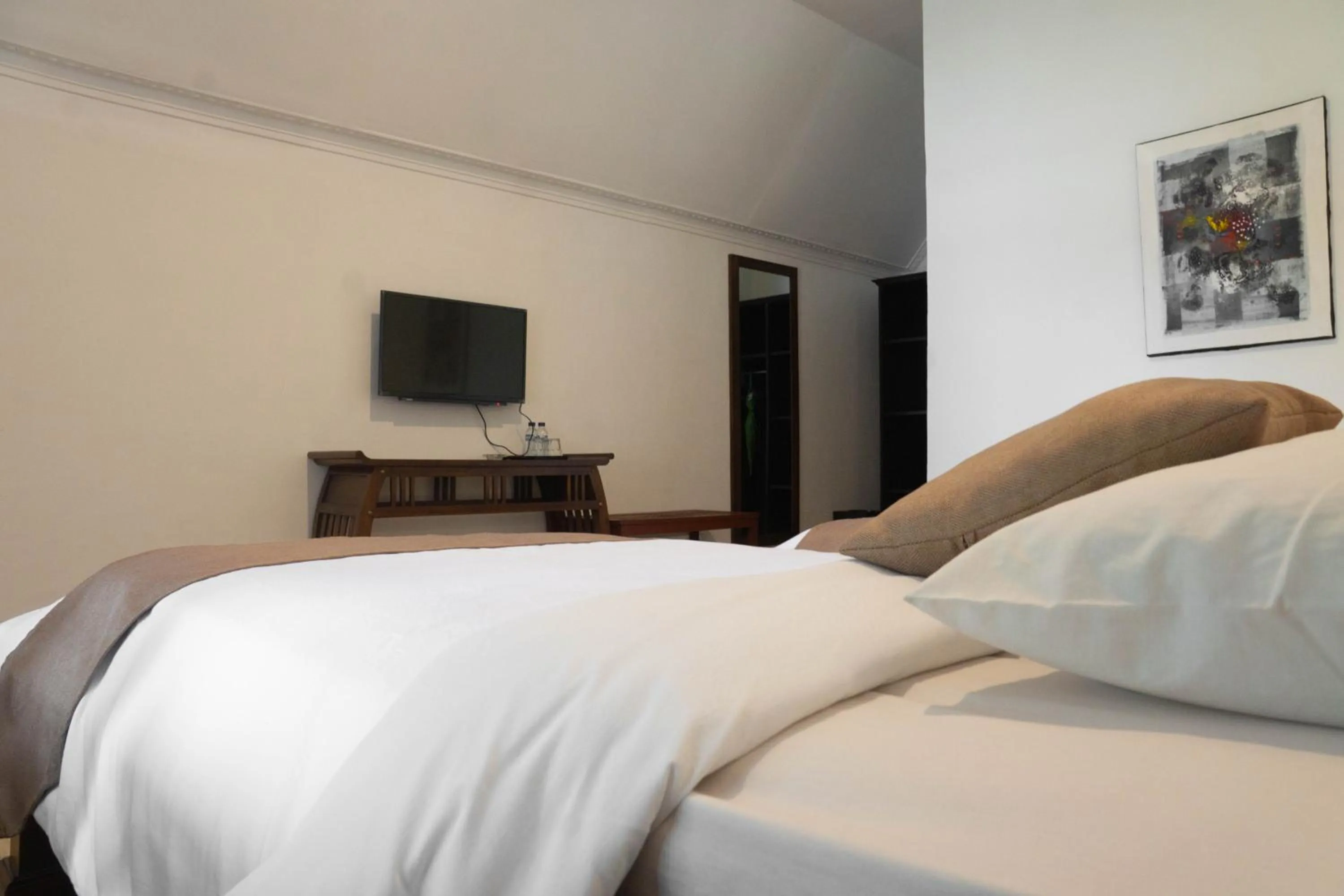 Bedroom, Bed in Toledo Inn