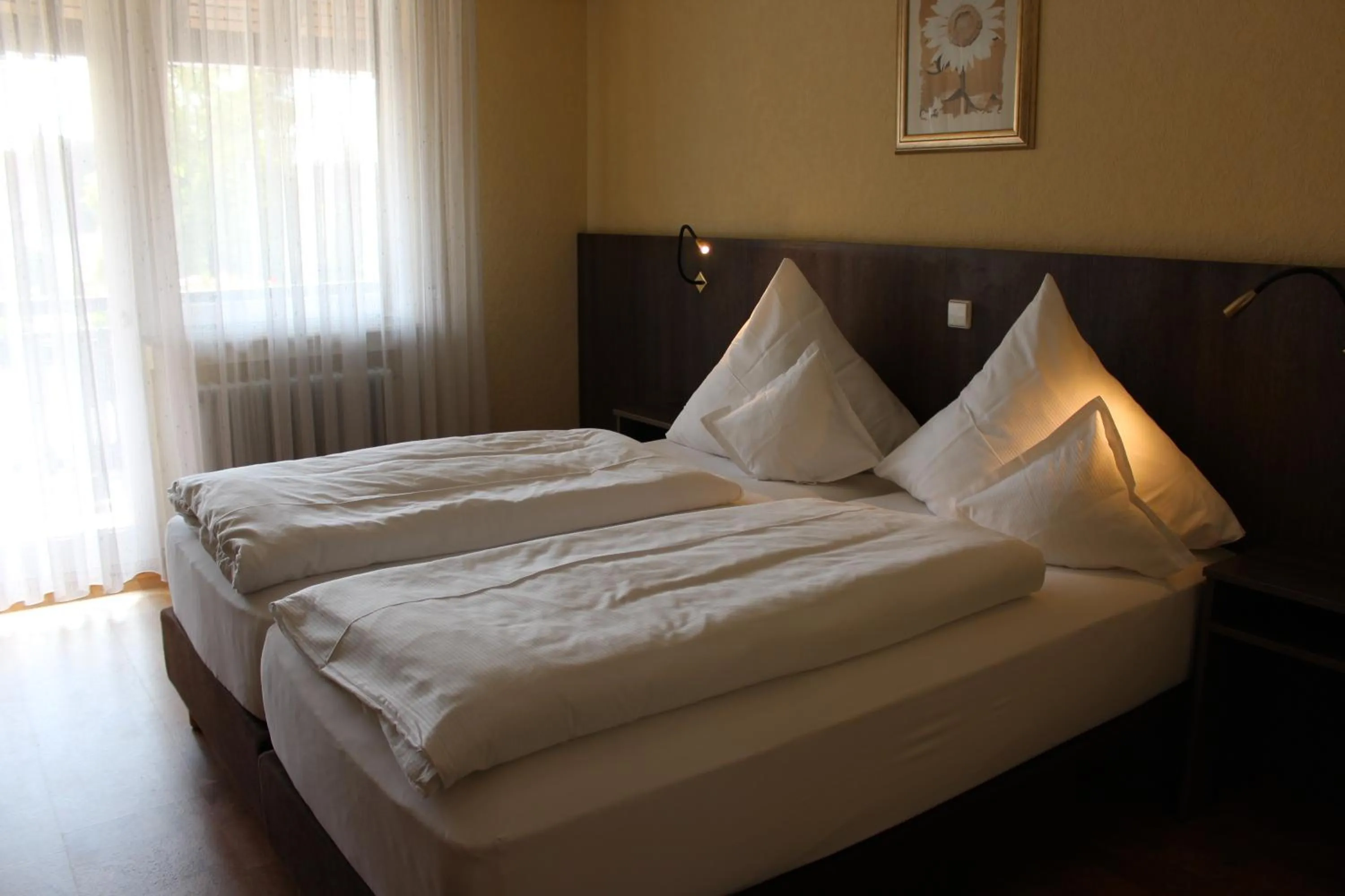 Bed in Hotel Gasthof Rössle