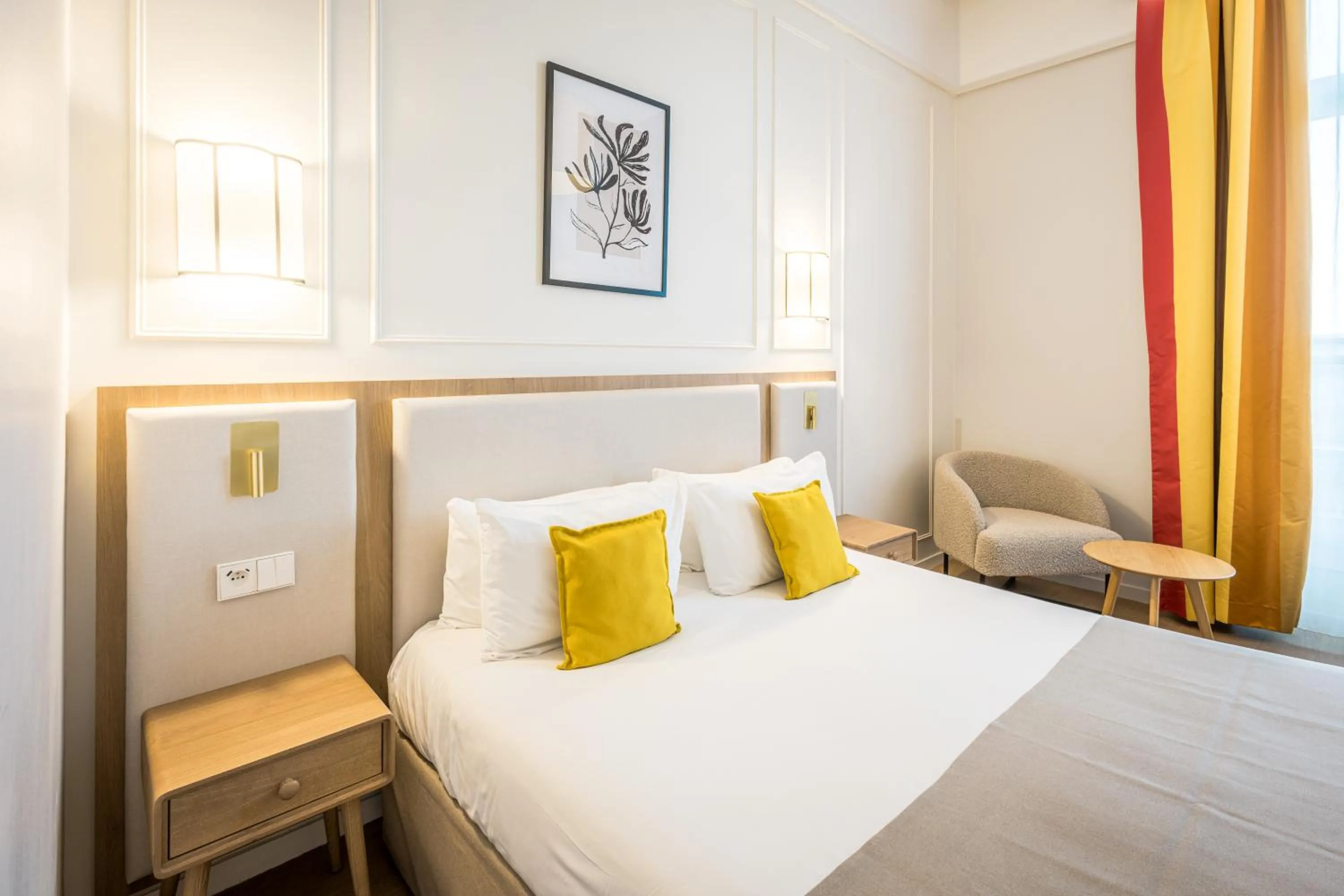 Bed in Hôtel Miléade L'Orangeraie - entièrement rénové